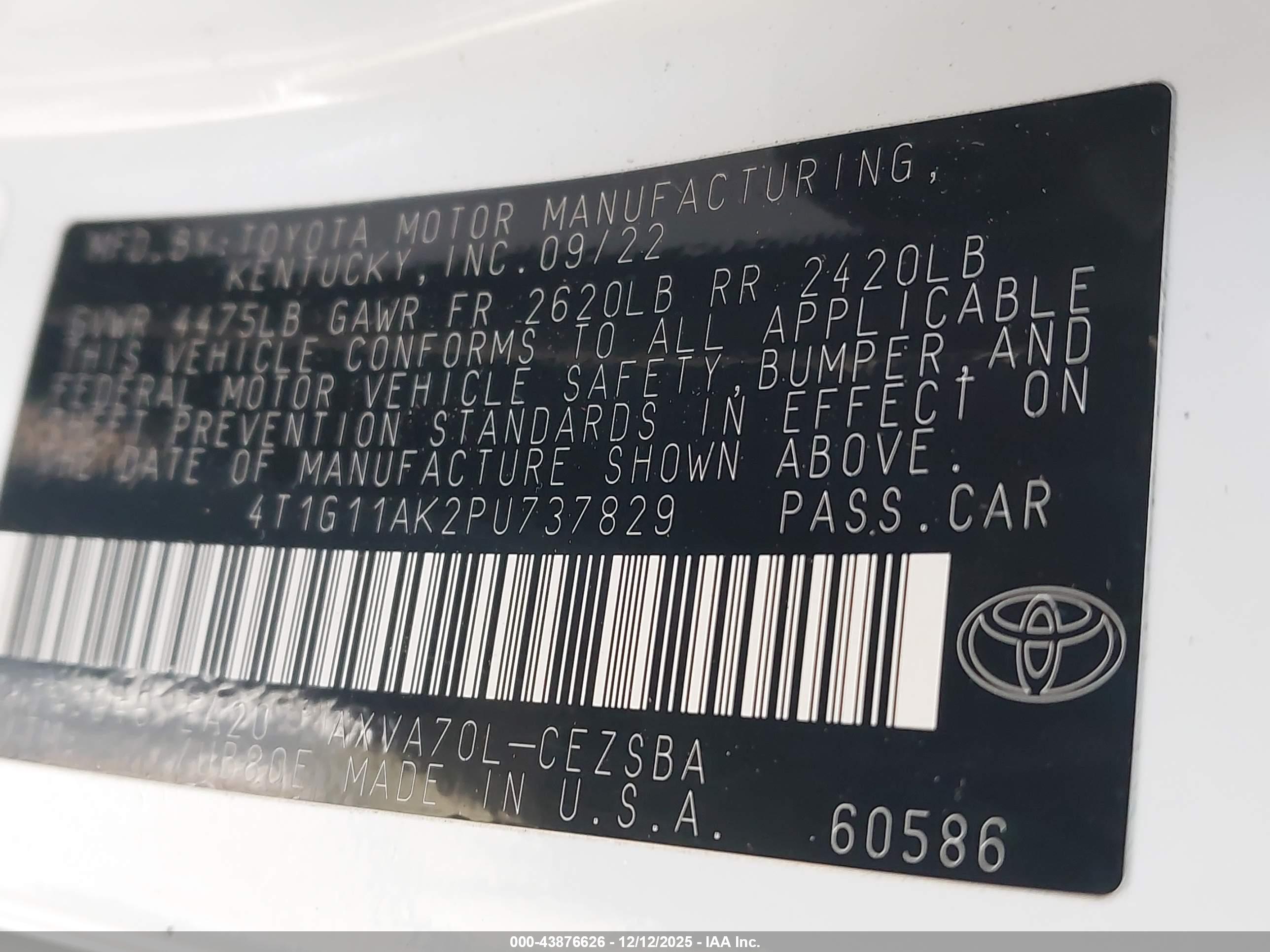 TOYOTA CAMRY image 9