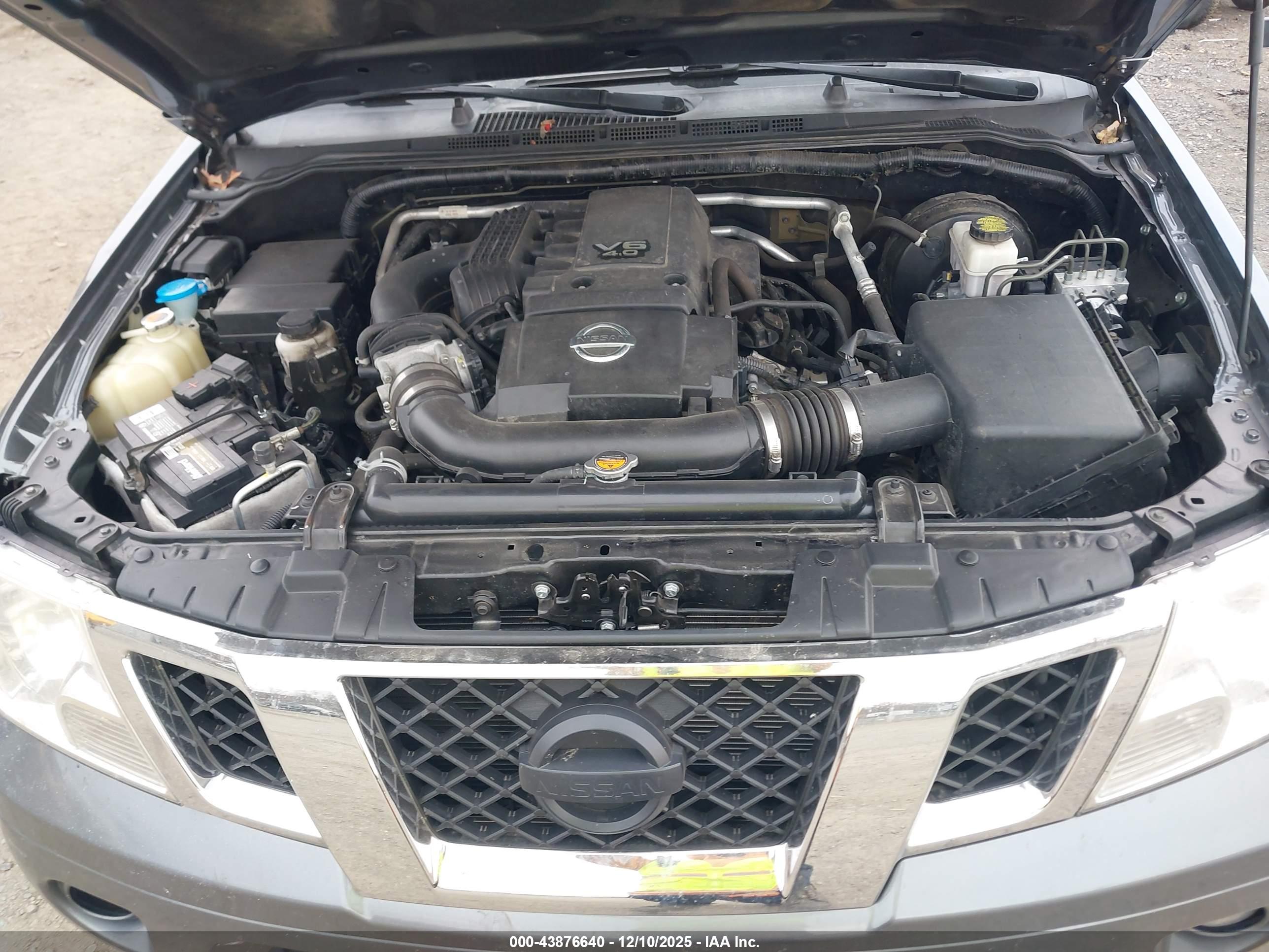 NISSAN FRONTIER image 10