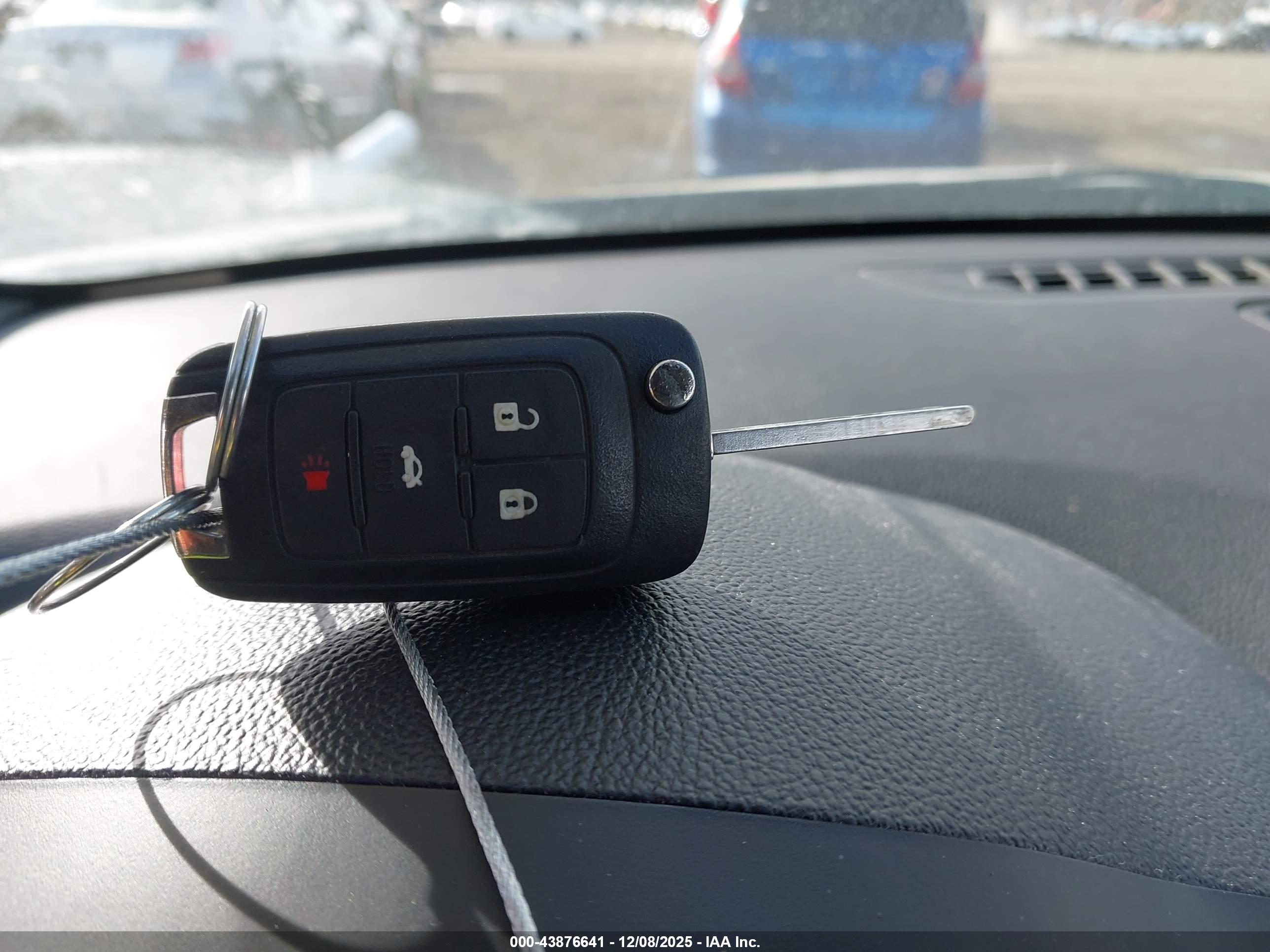 CHEVROLET CRUZE image 11