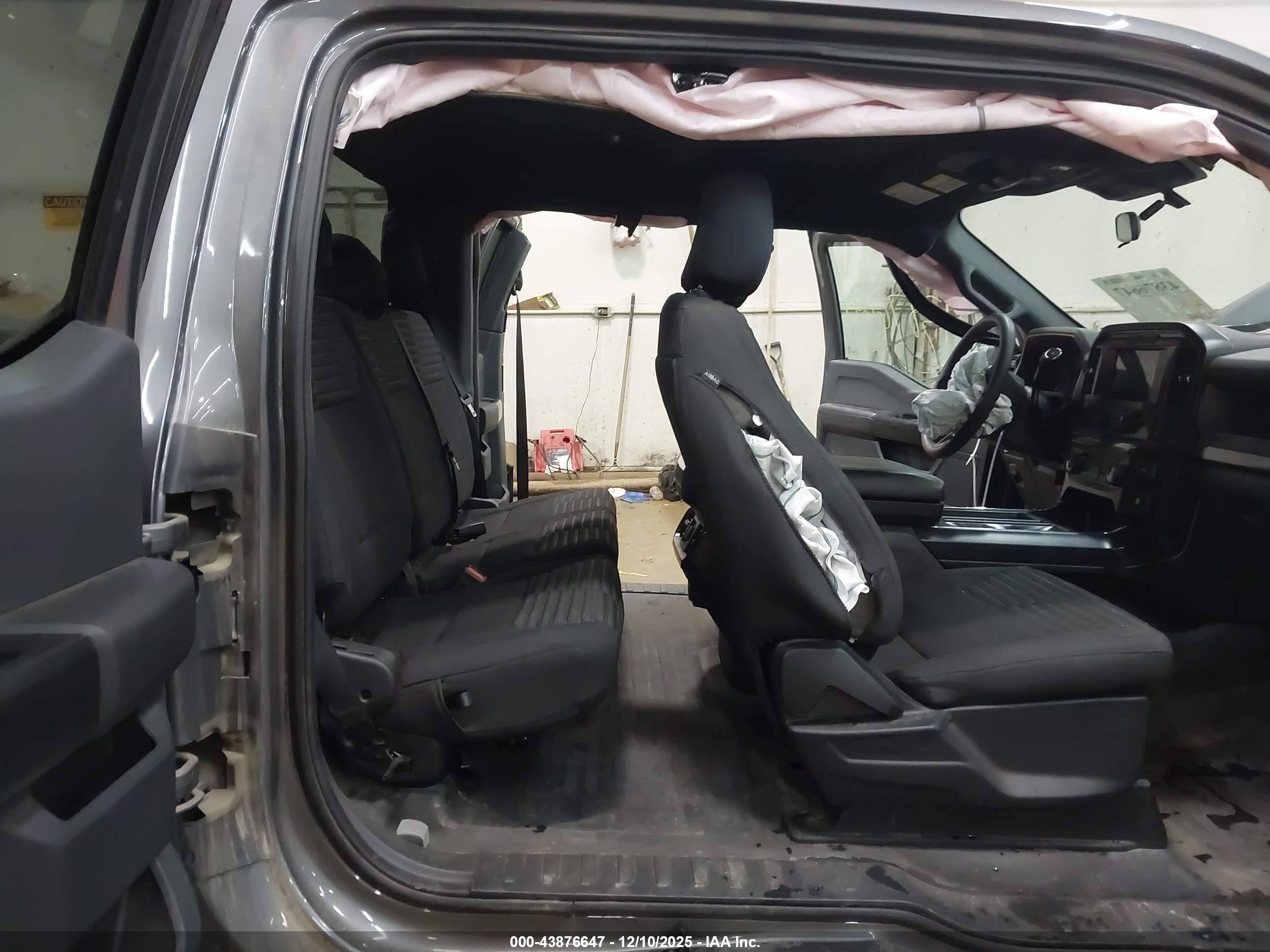 FORD F-150 image 8