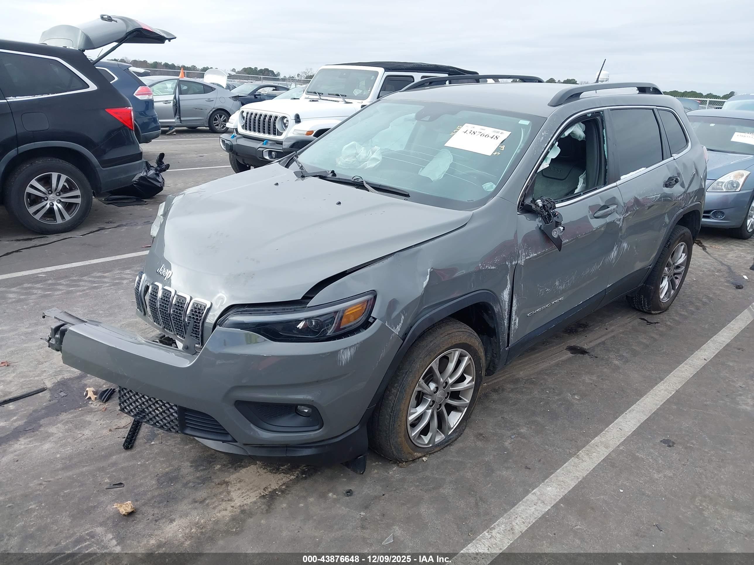 JEEP CHEROKEE image 2