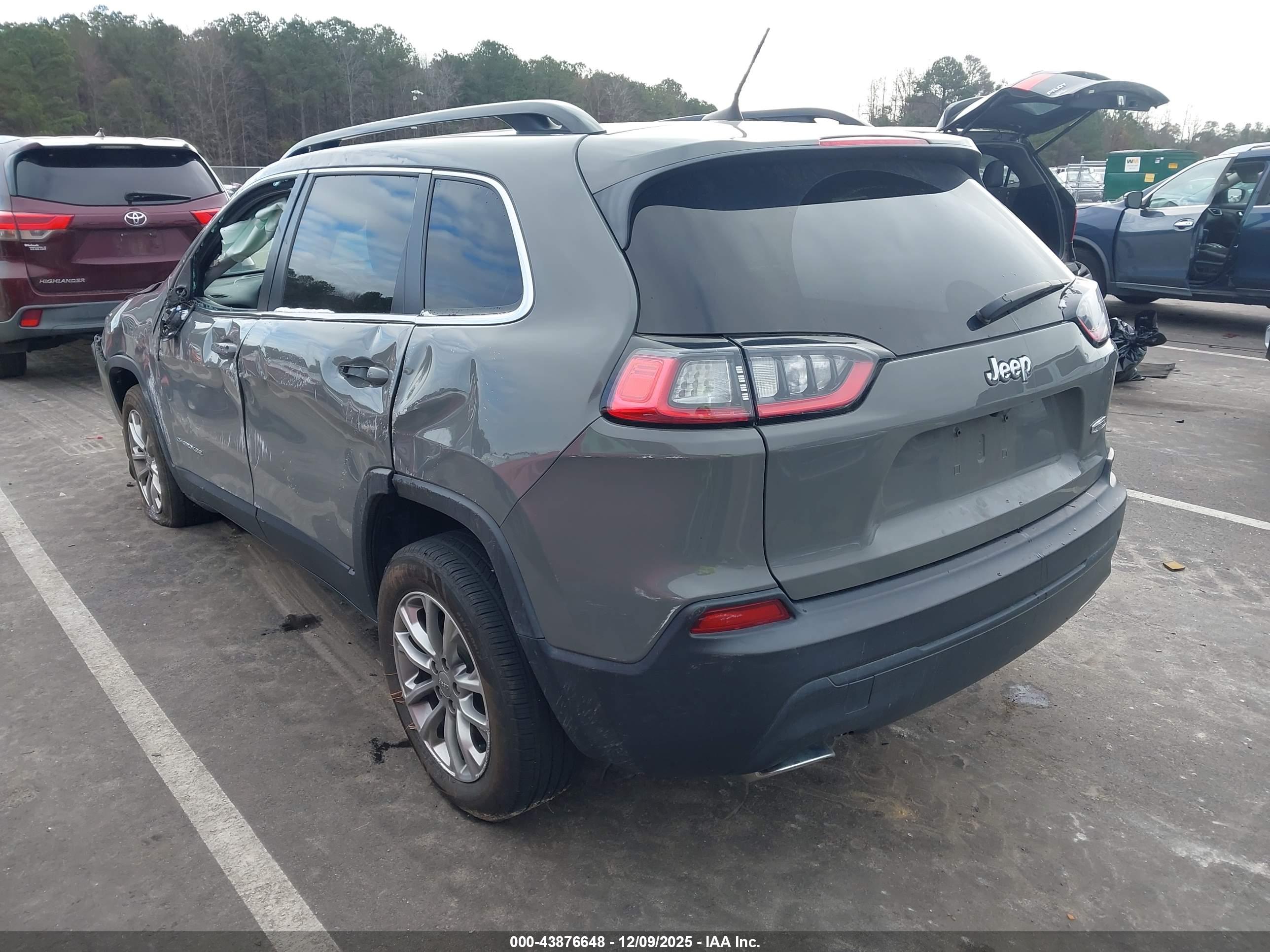 JEEP CHEROKEE image 3