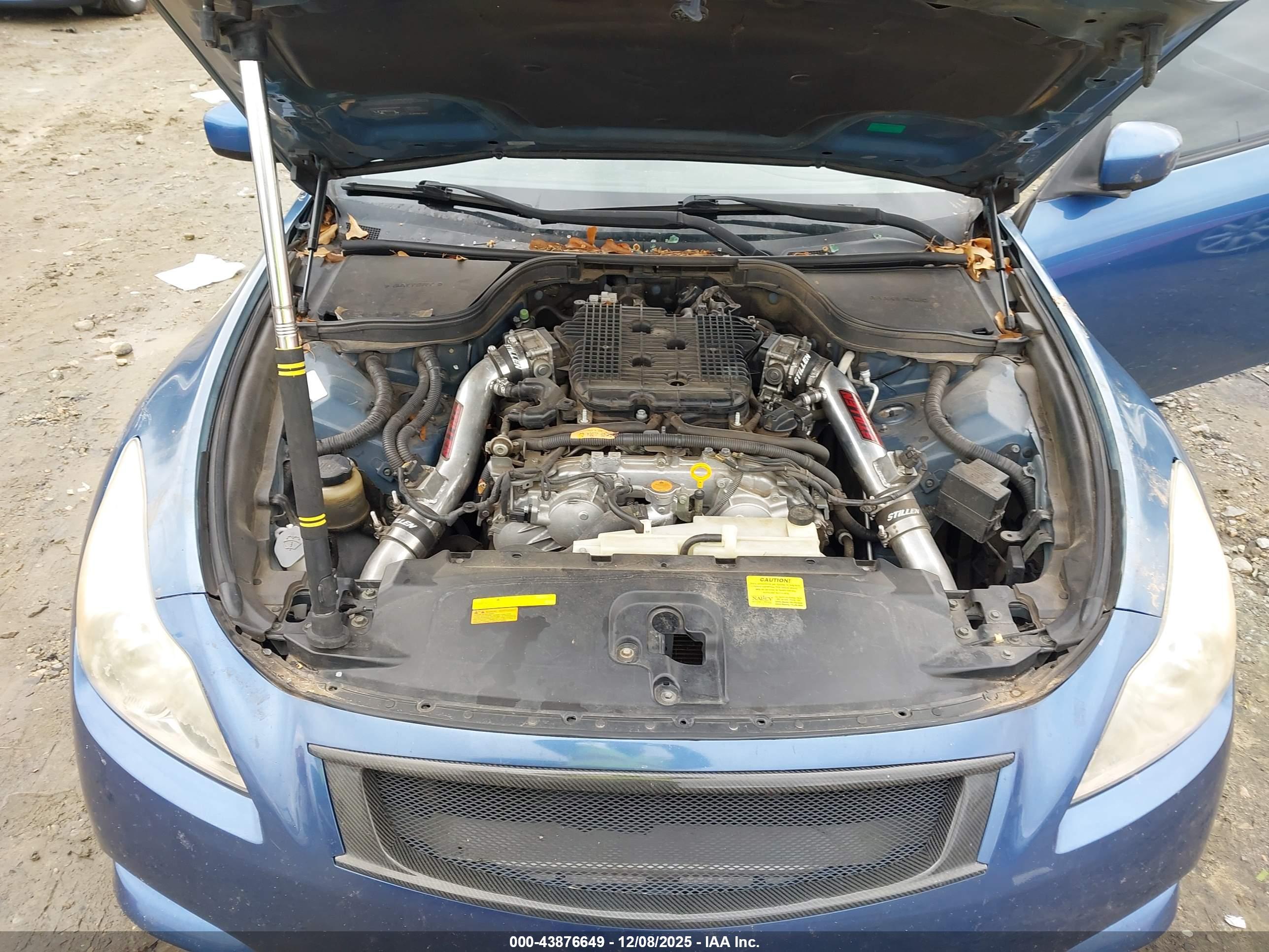 INFINITI G37 image 10