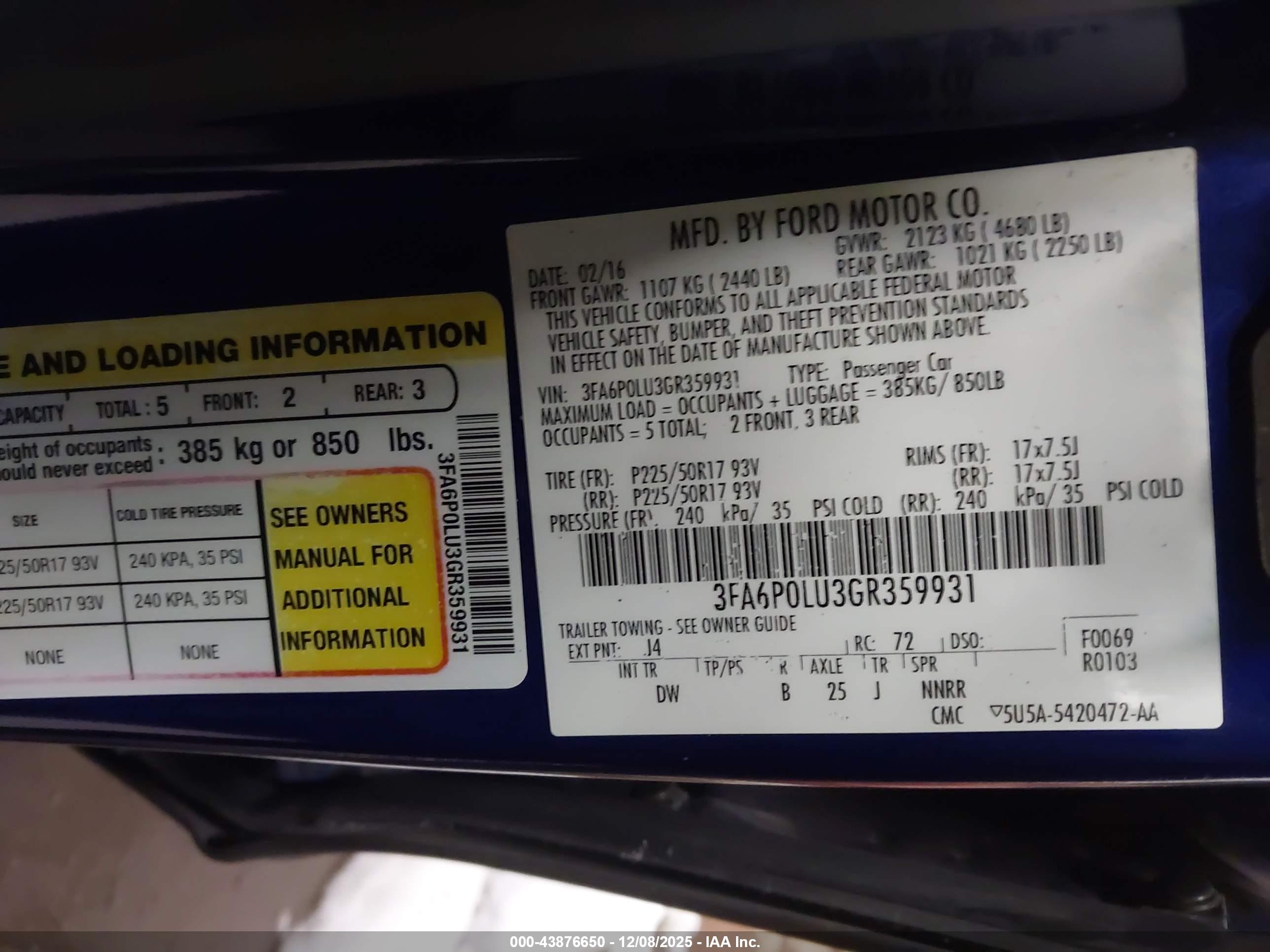FORD FUSION image 9