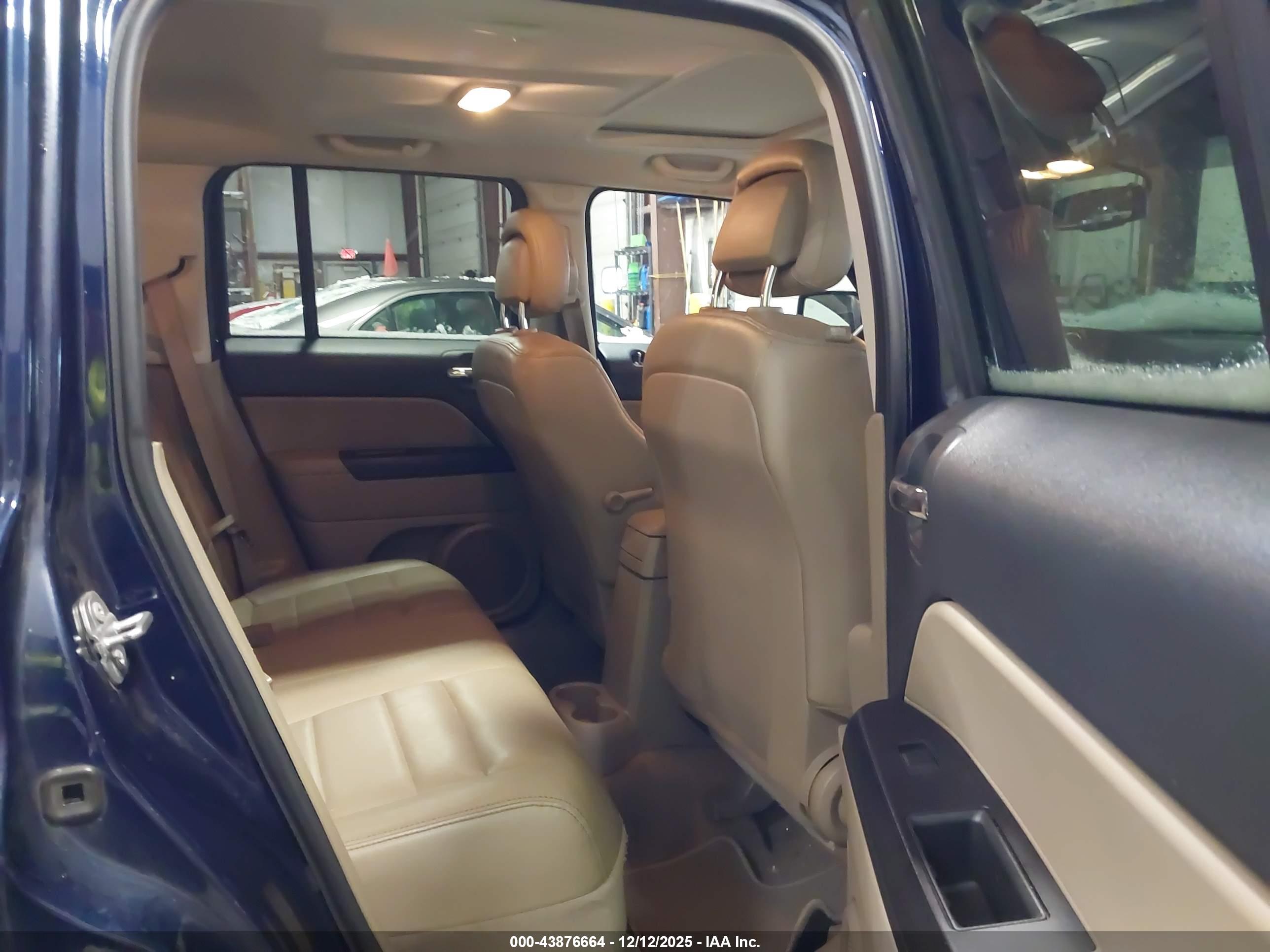JEEP PATRIOT image 8