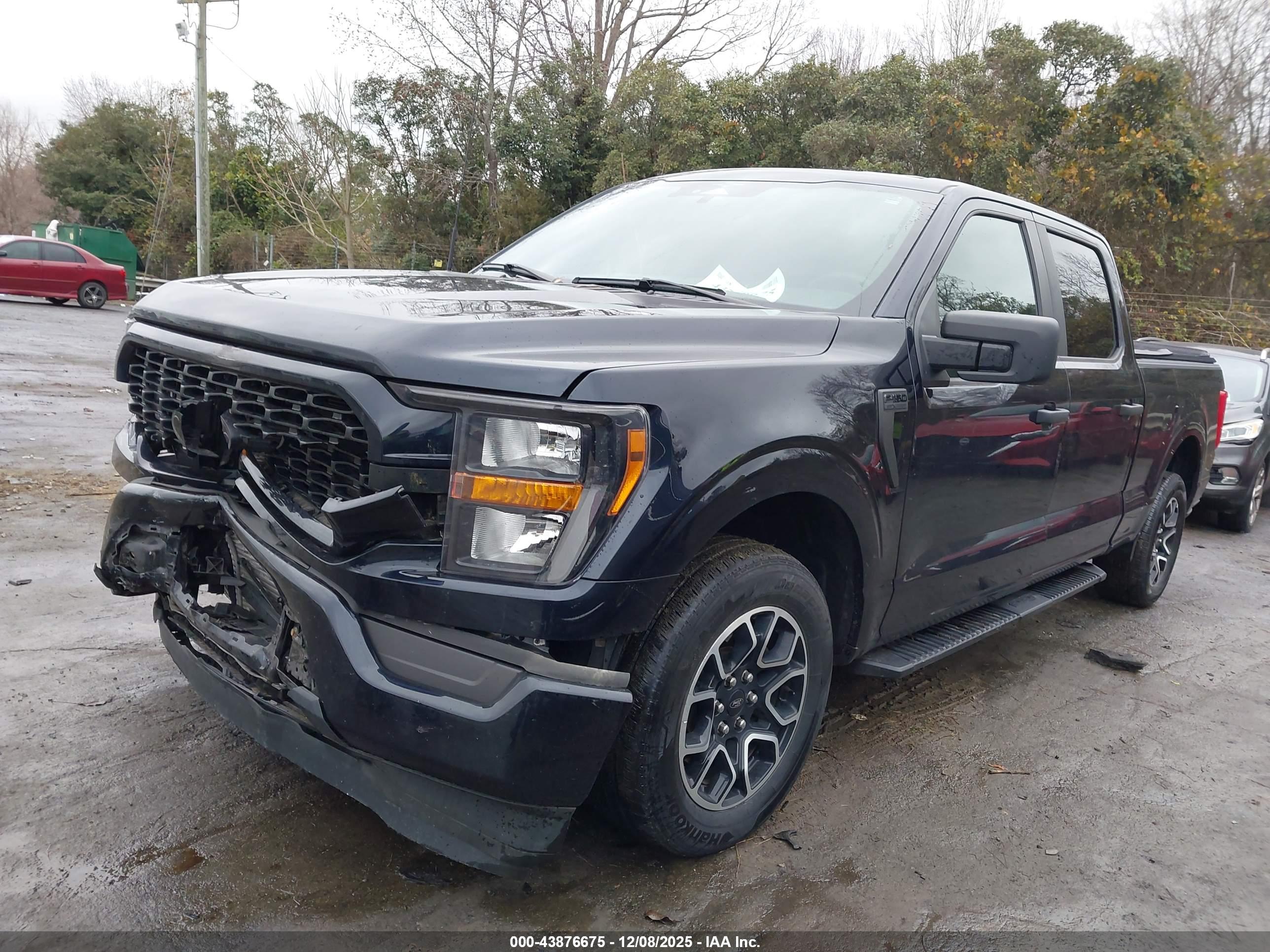 FORD F-150 image 2