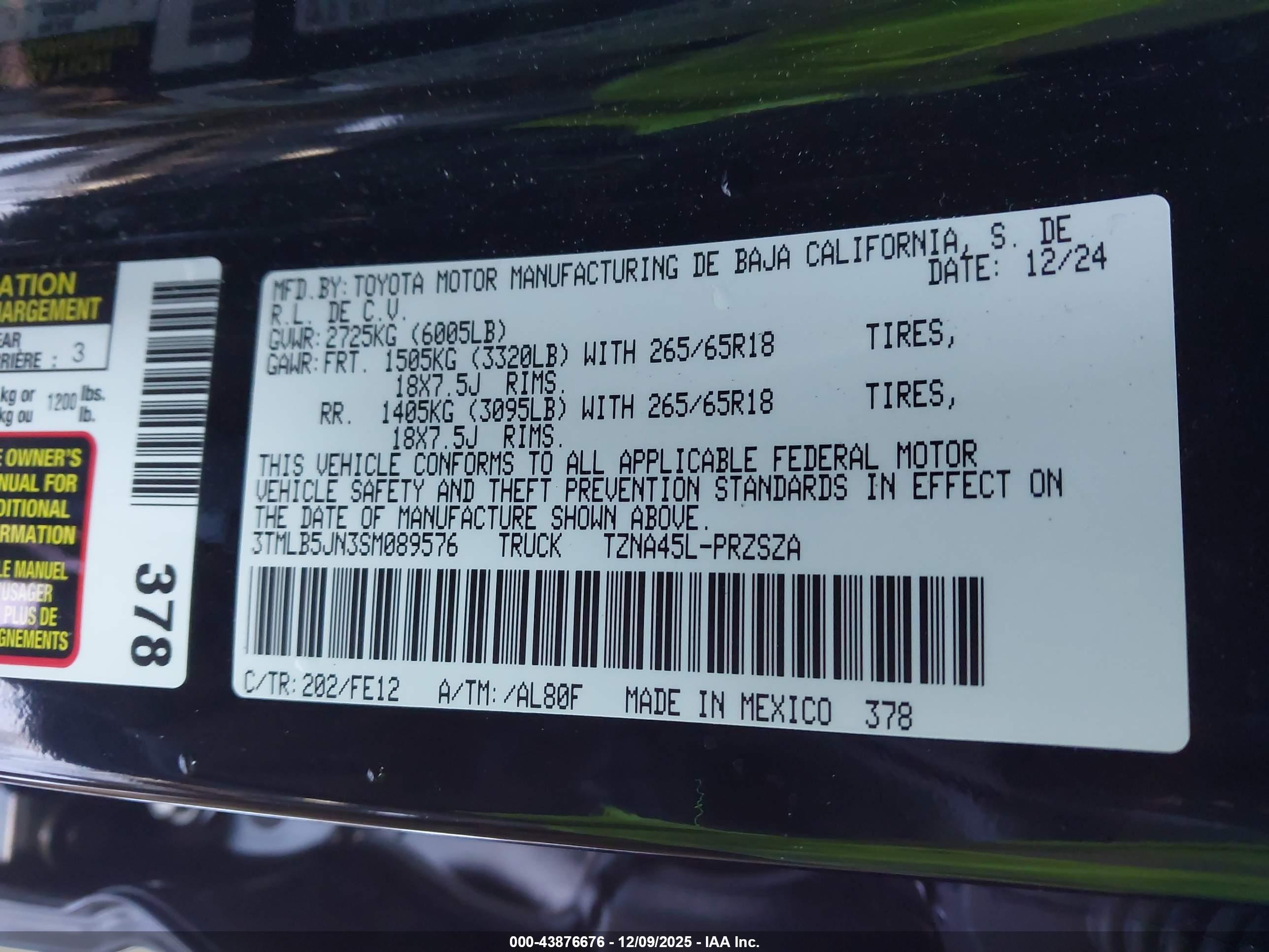 TOYOTA TACOMA image 9
