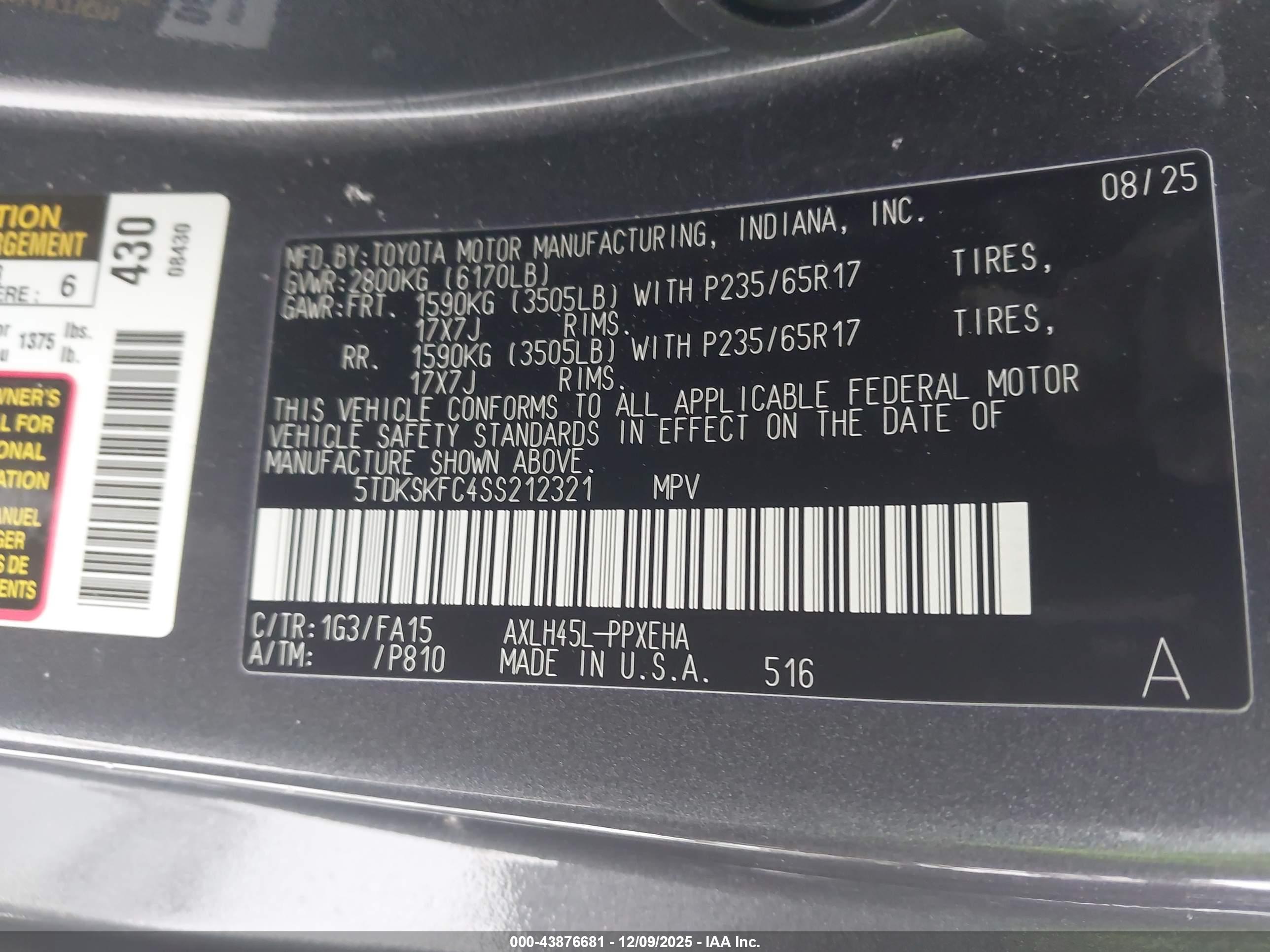 TOYOTA SIENNA image 9