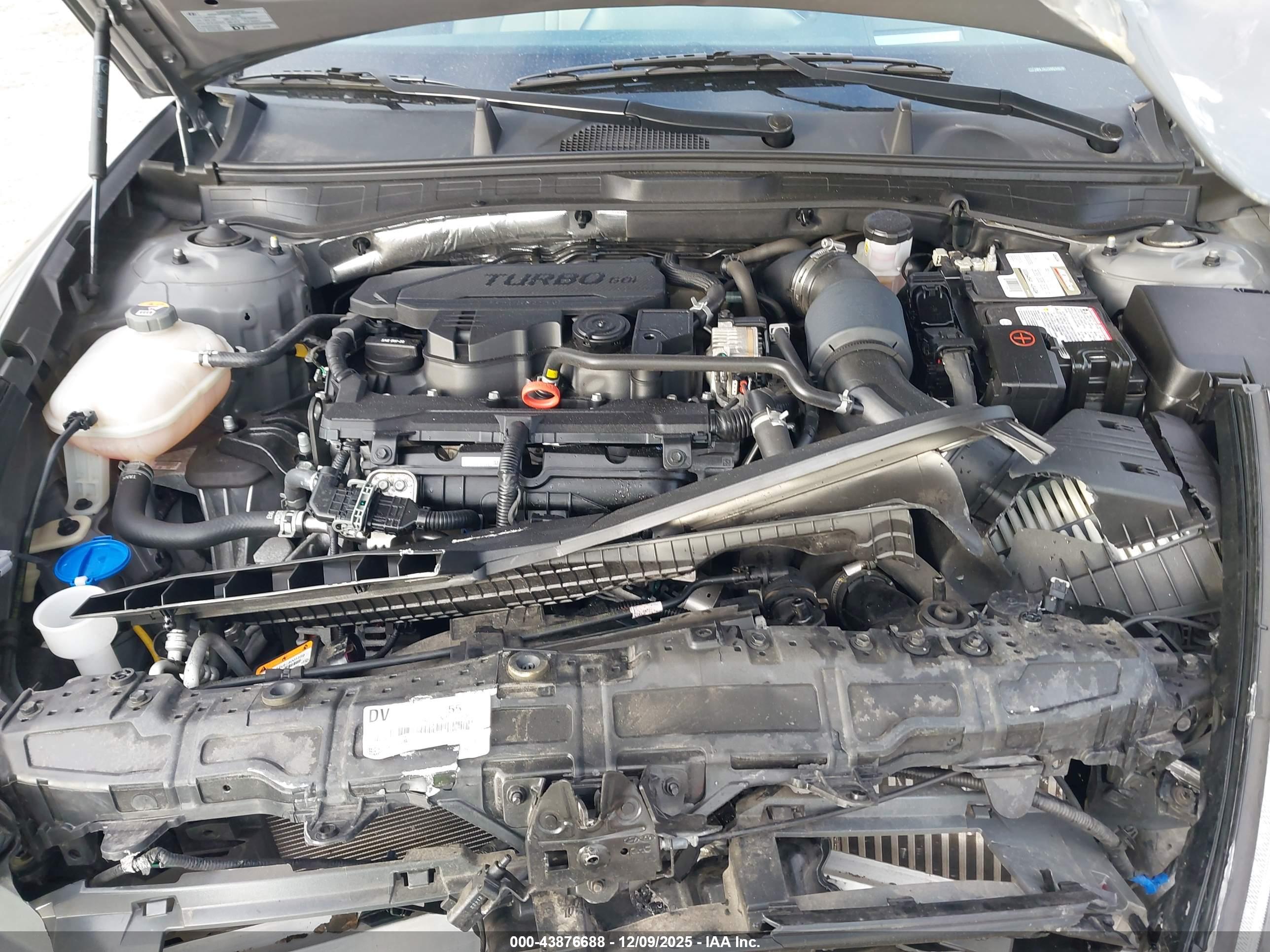 HYUNDAI SONATA image 10