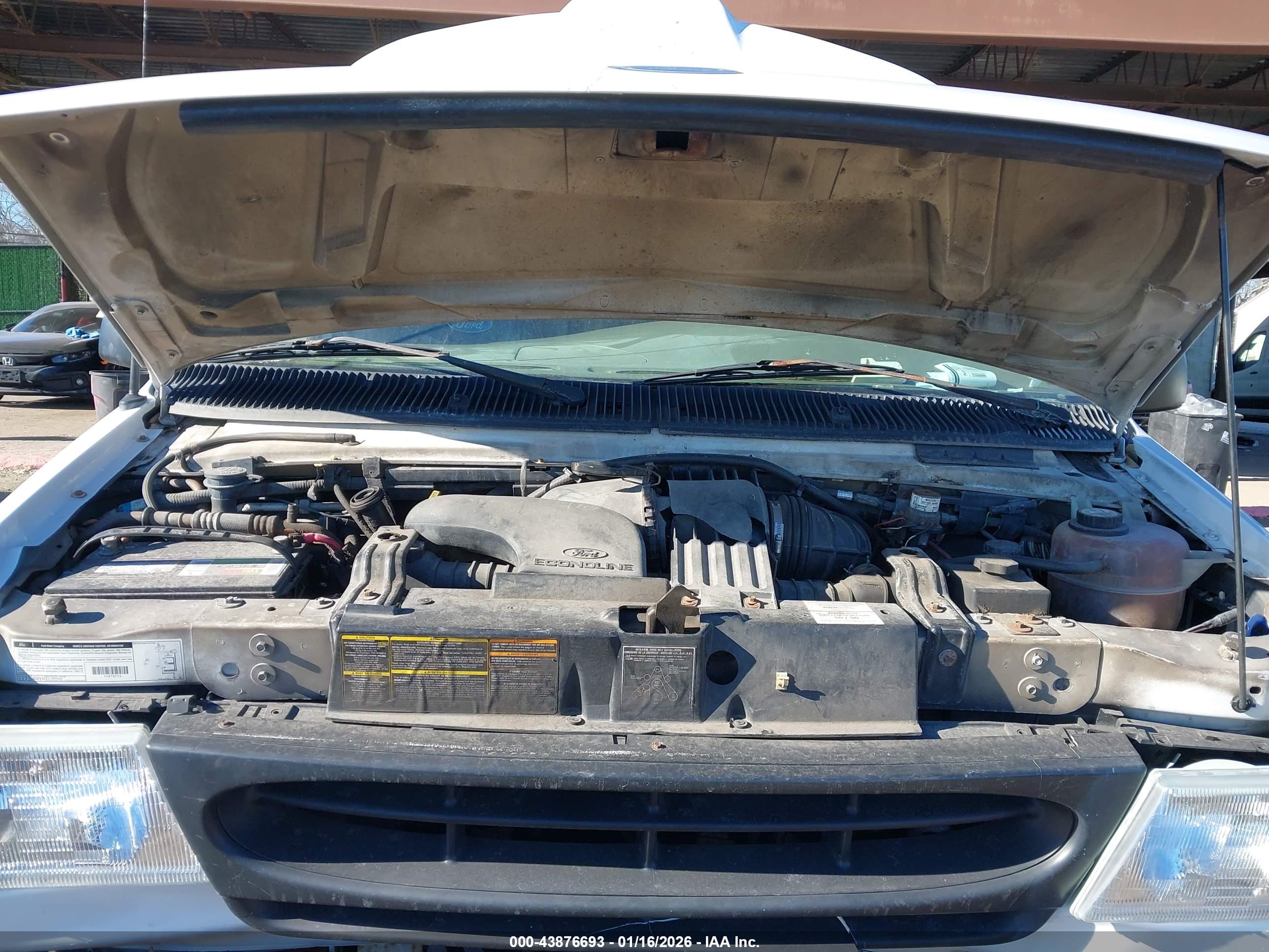 FORD E-150 image 10
