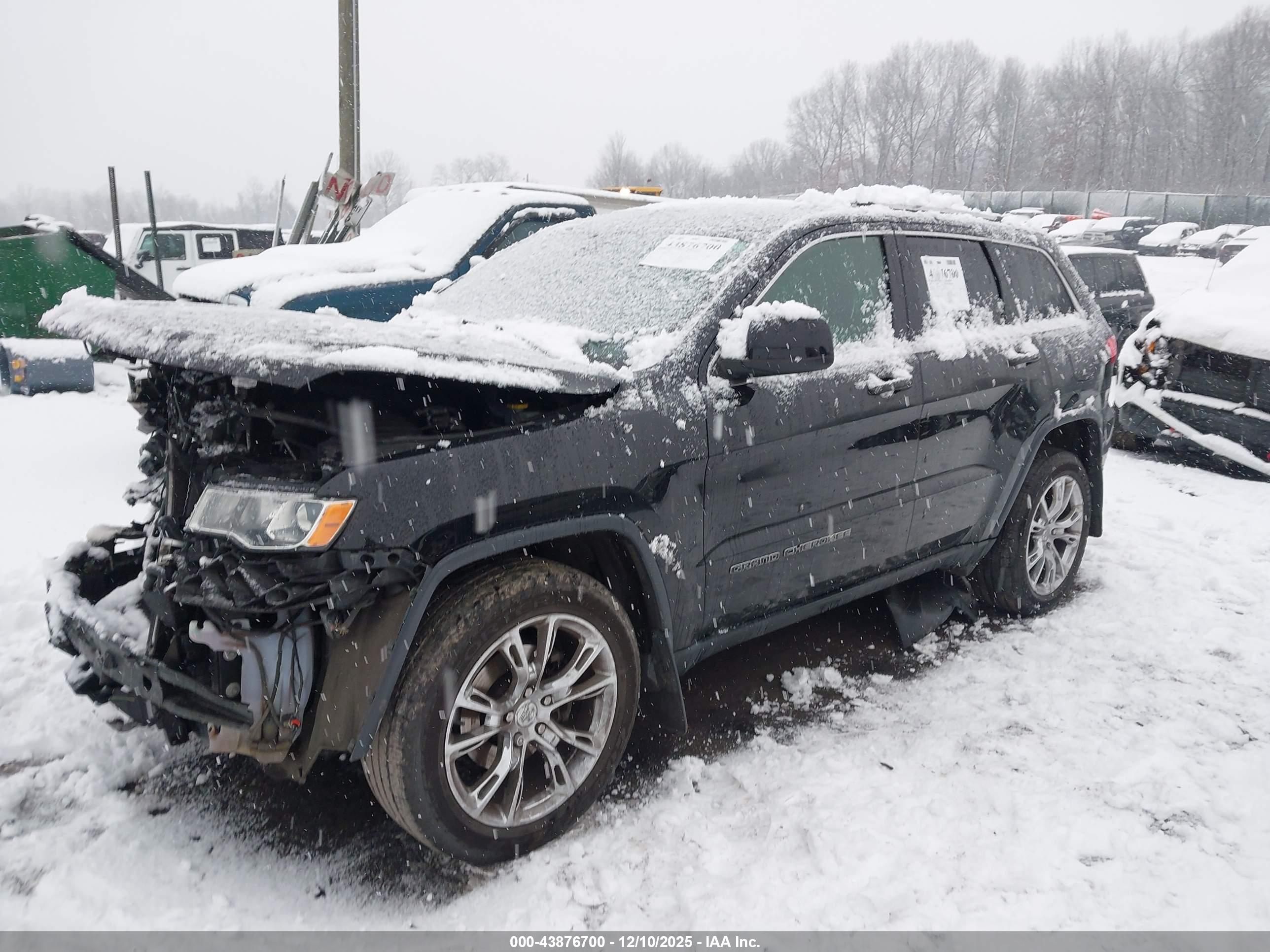 JEEP GRAND image 2
