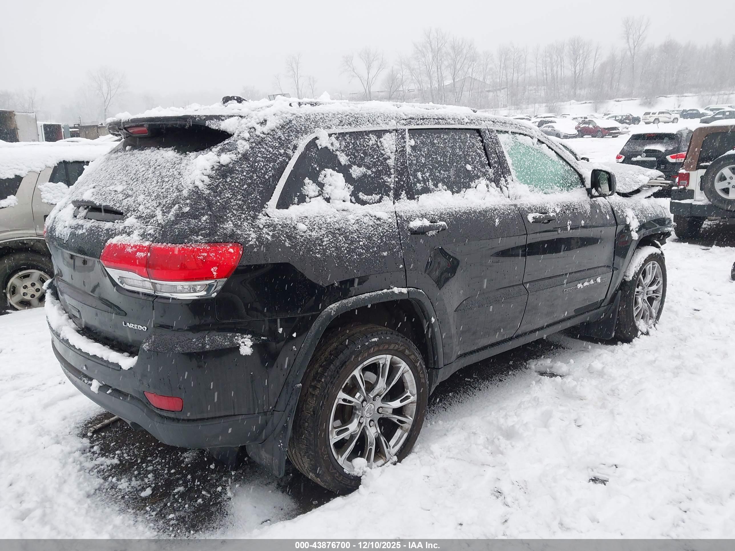JEEP GRAND image 4