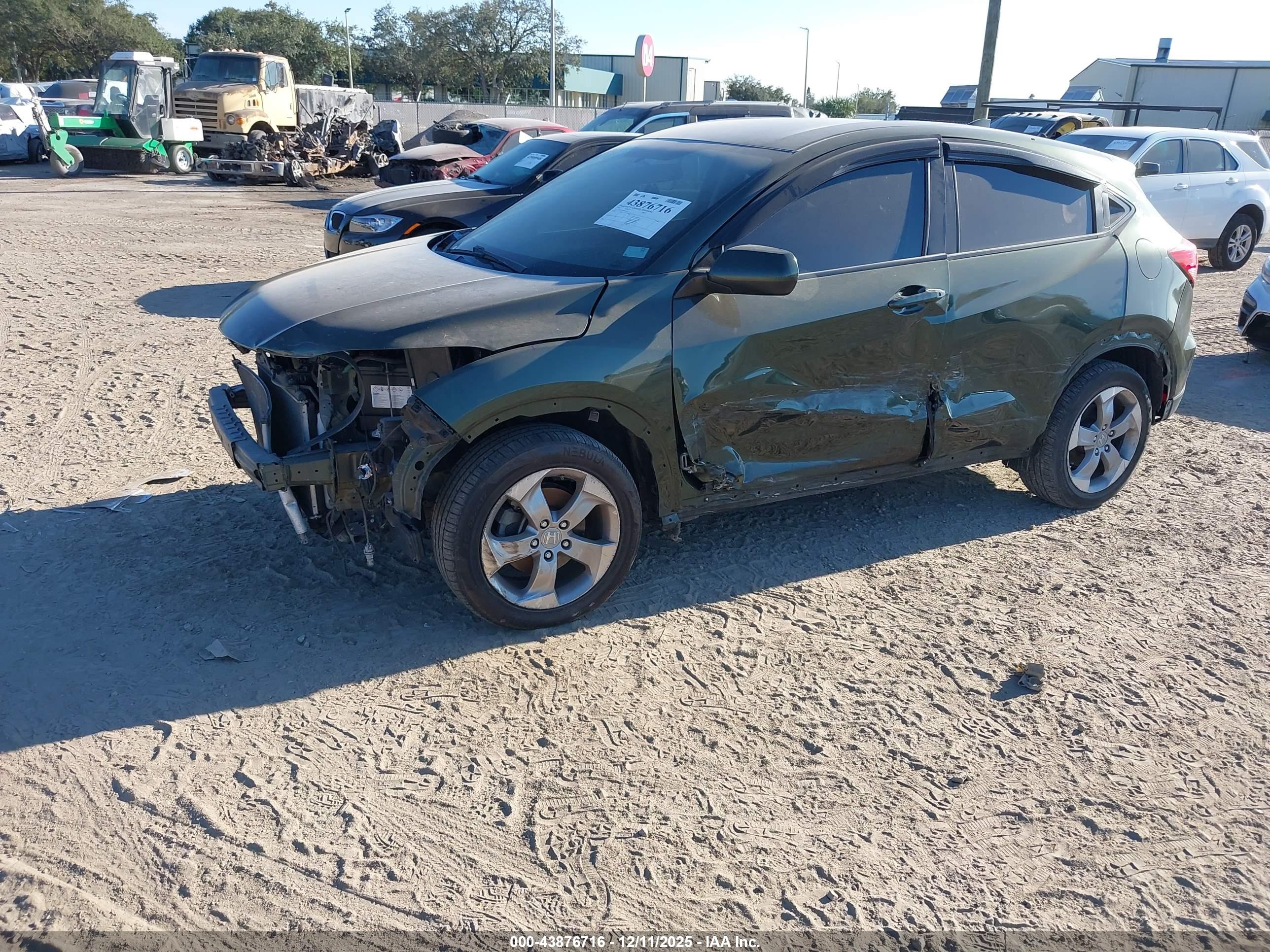 HONDA HR-V image 2