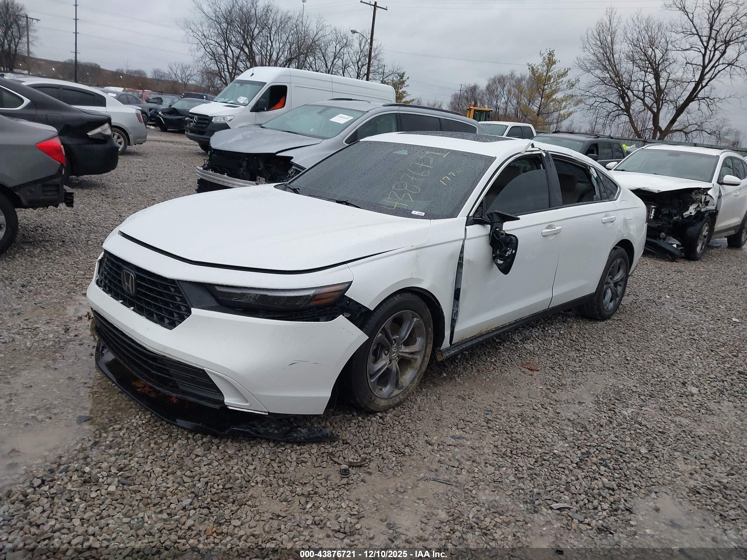 HONDA ACCORD image 2