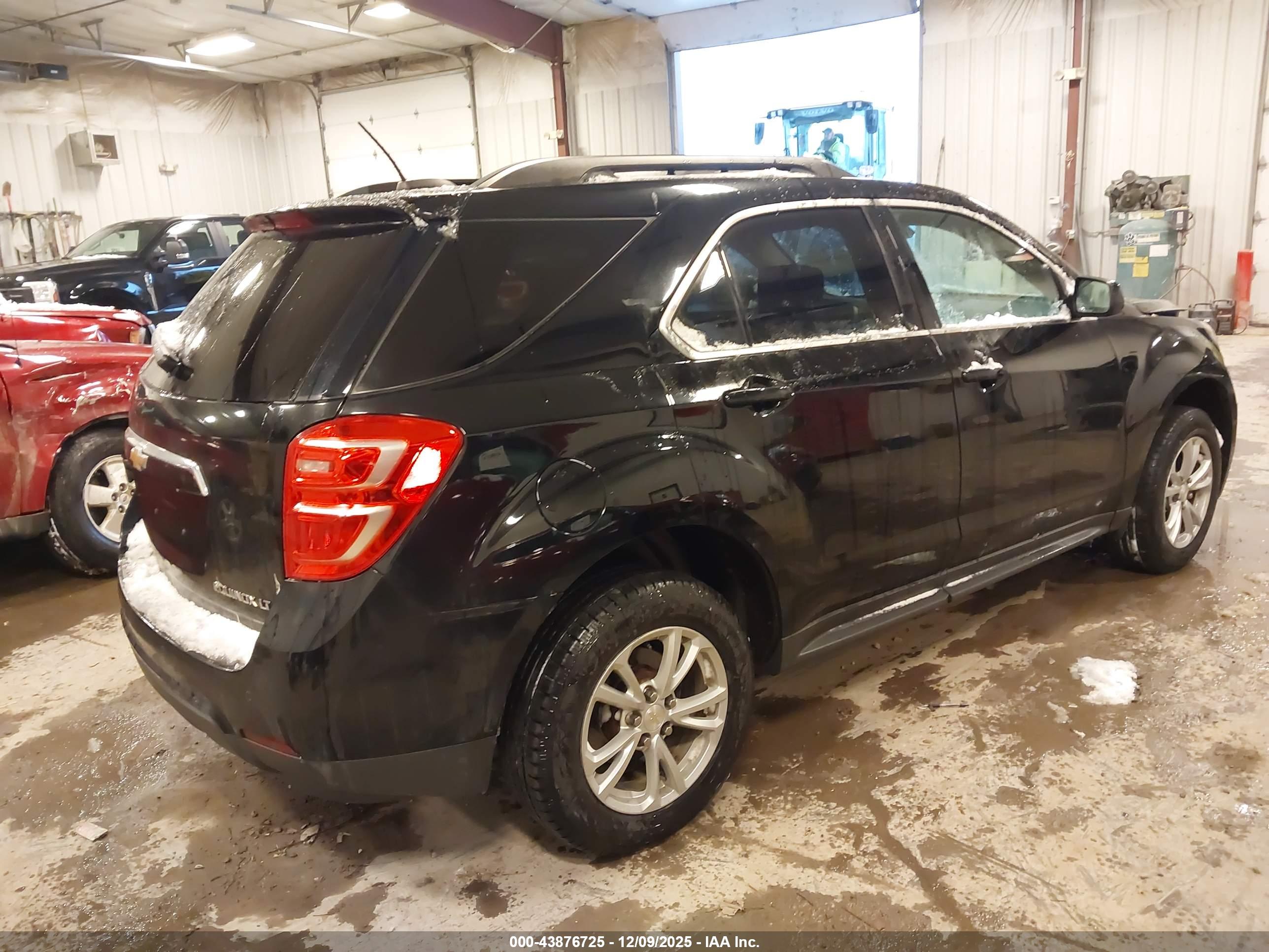 CHEVROLET EQUINOX image 4