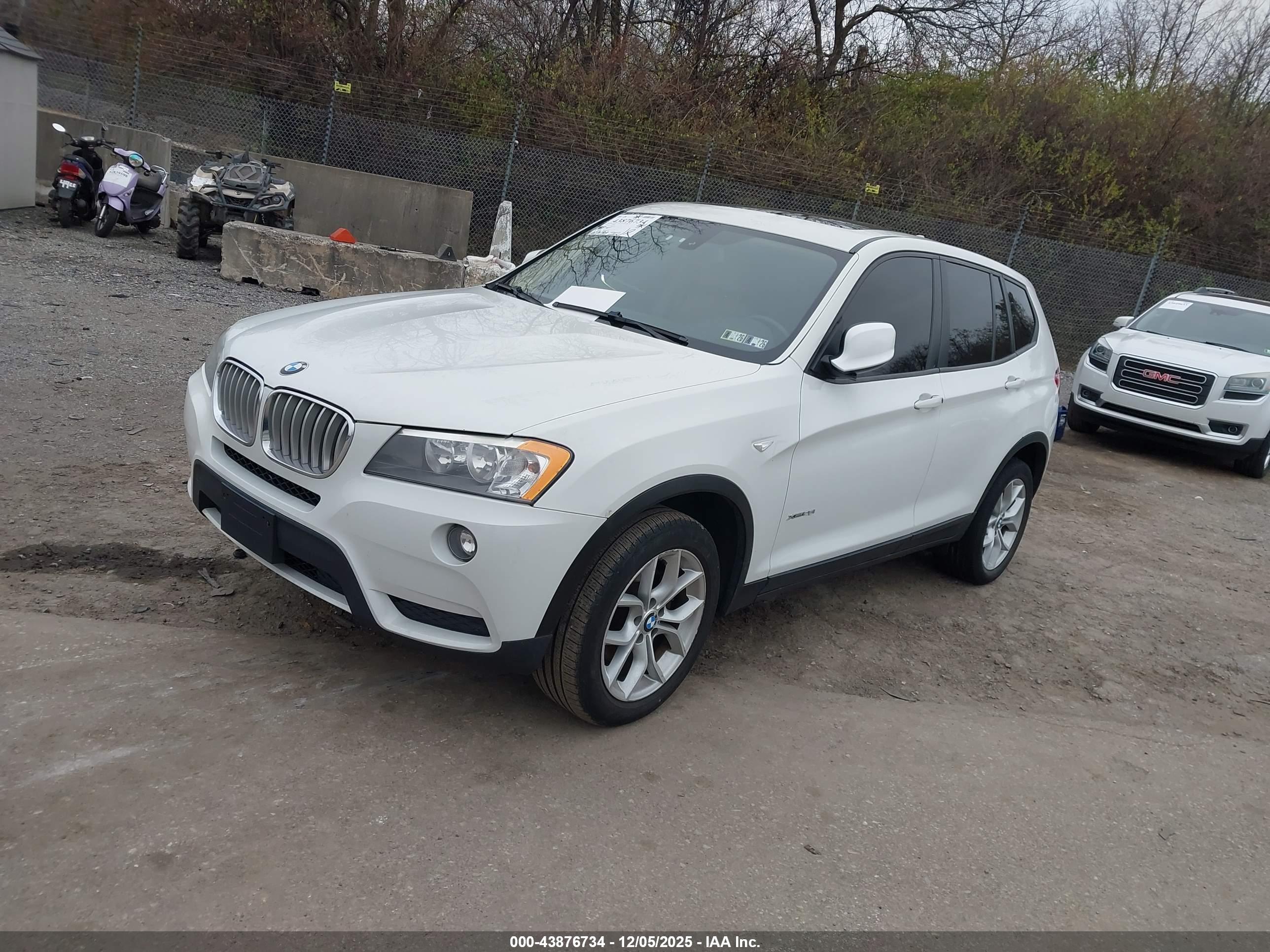 BMW X3 image 2