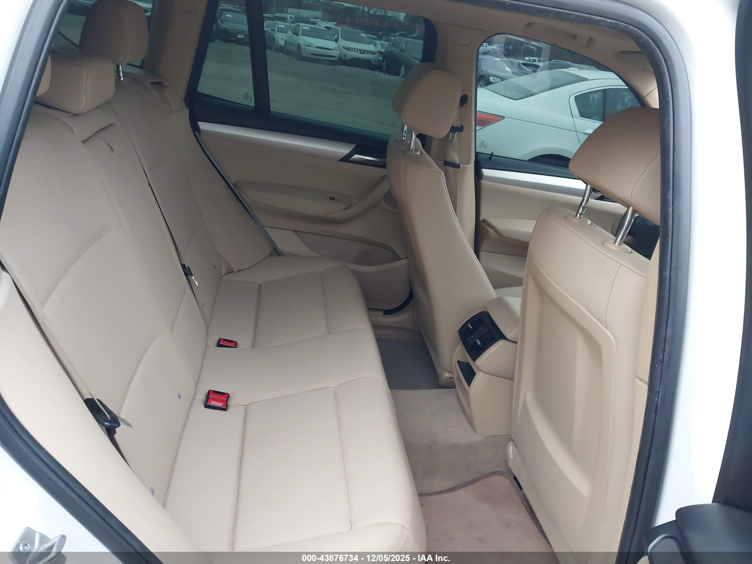 BMW X3 image 8