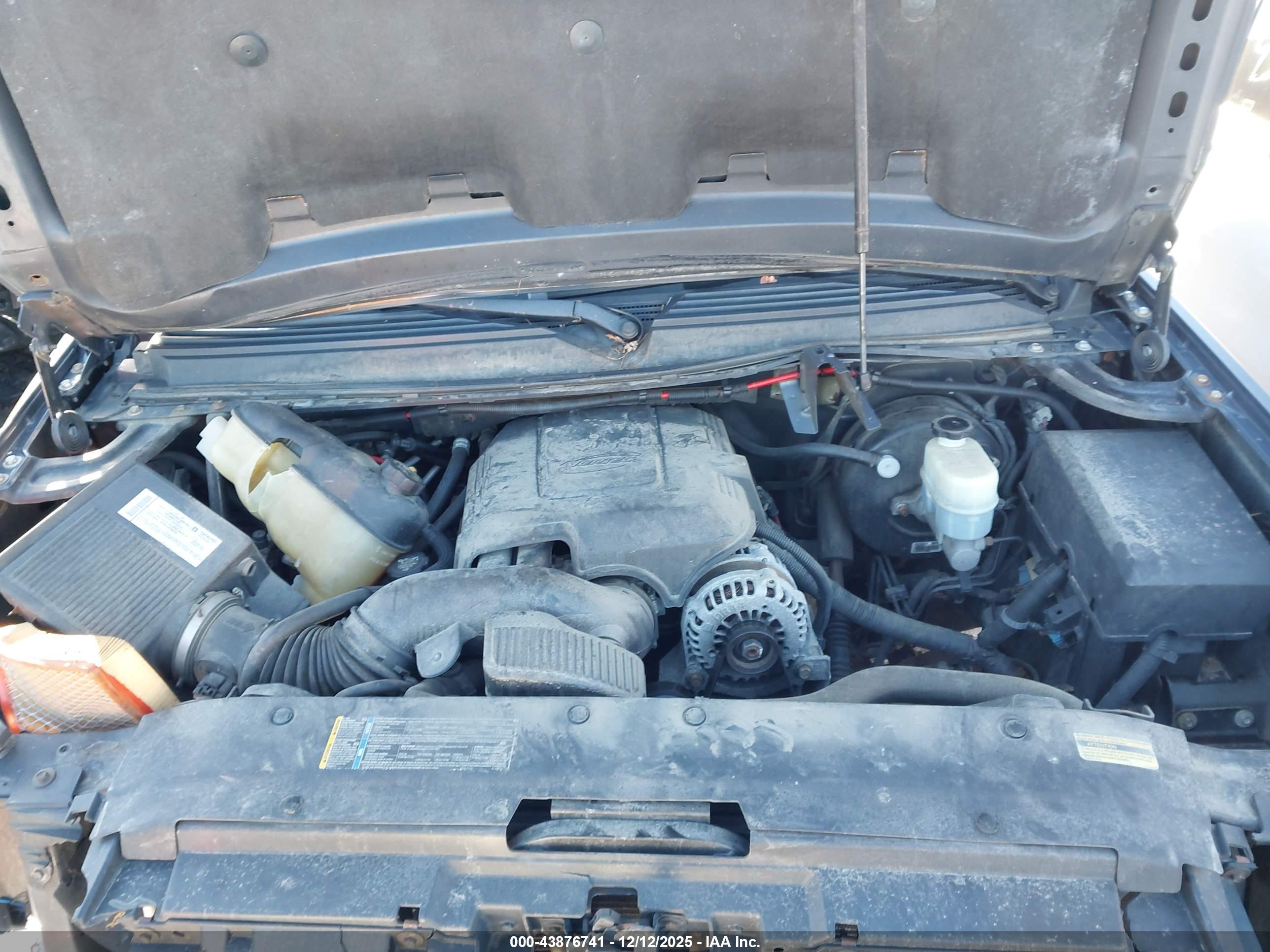 GMC YUKON image 10