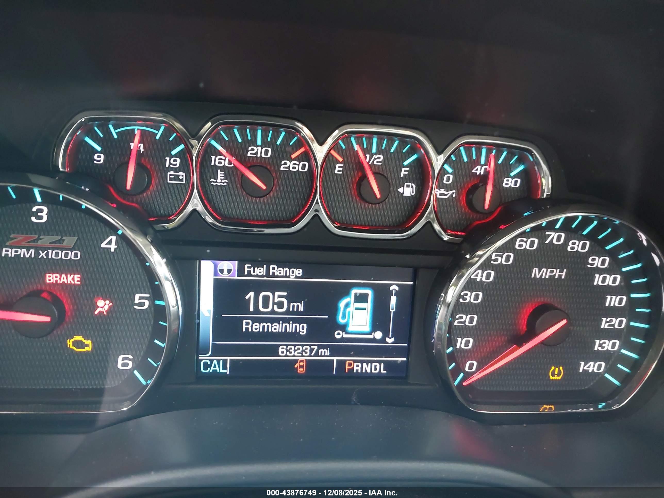 CHEVROLET SILVERADO image 7