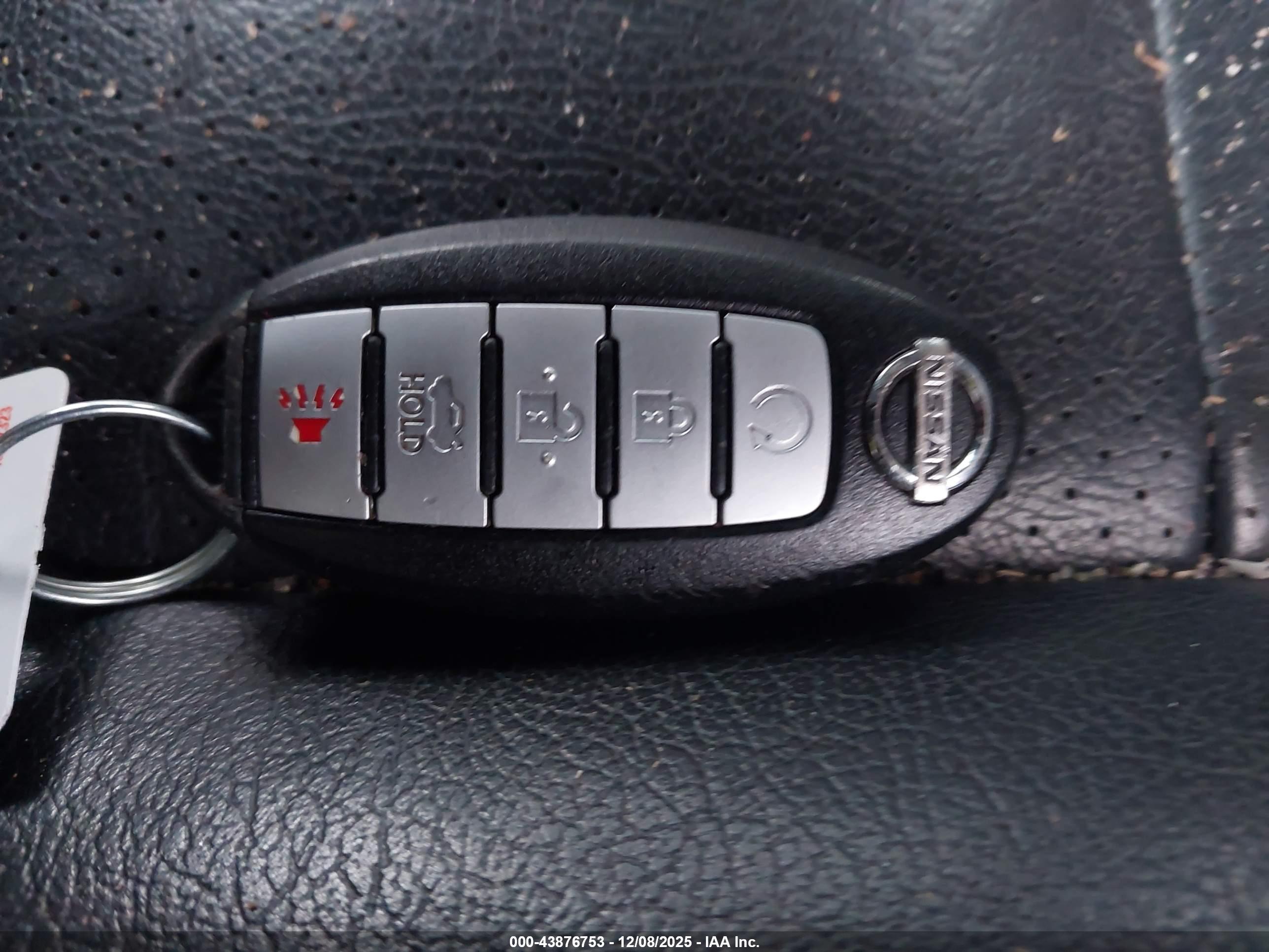NISSAN ALTIMA image 11