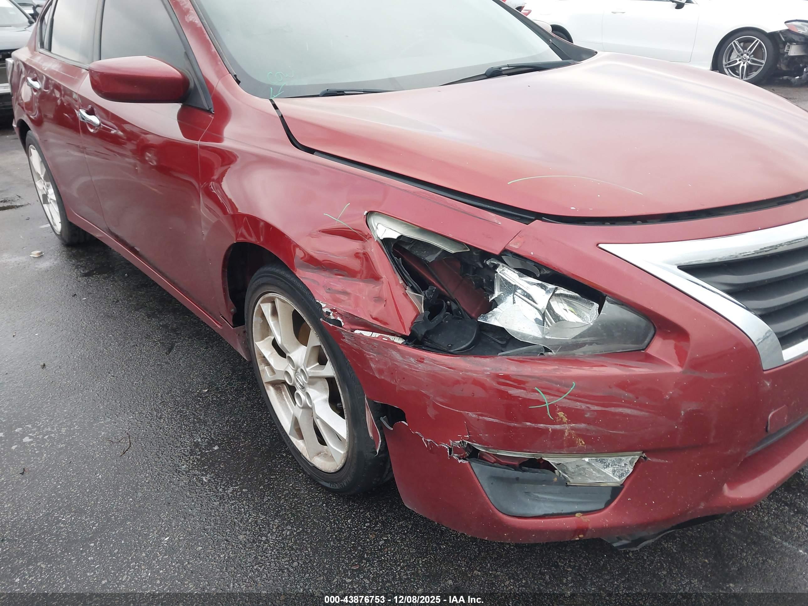 NISSAN ALTIMA image 6