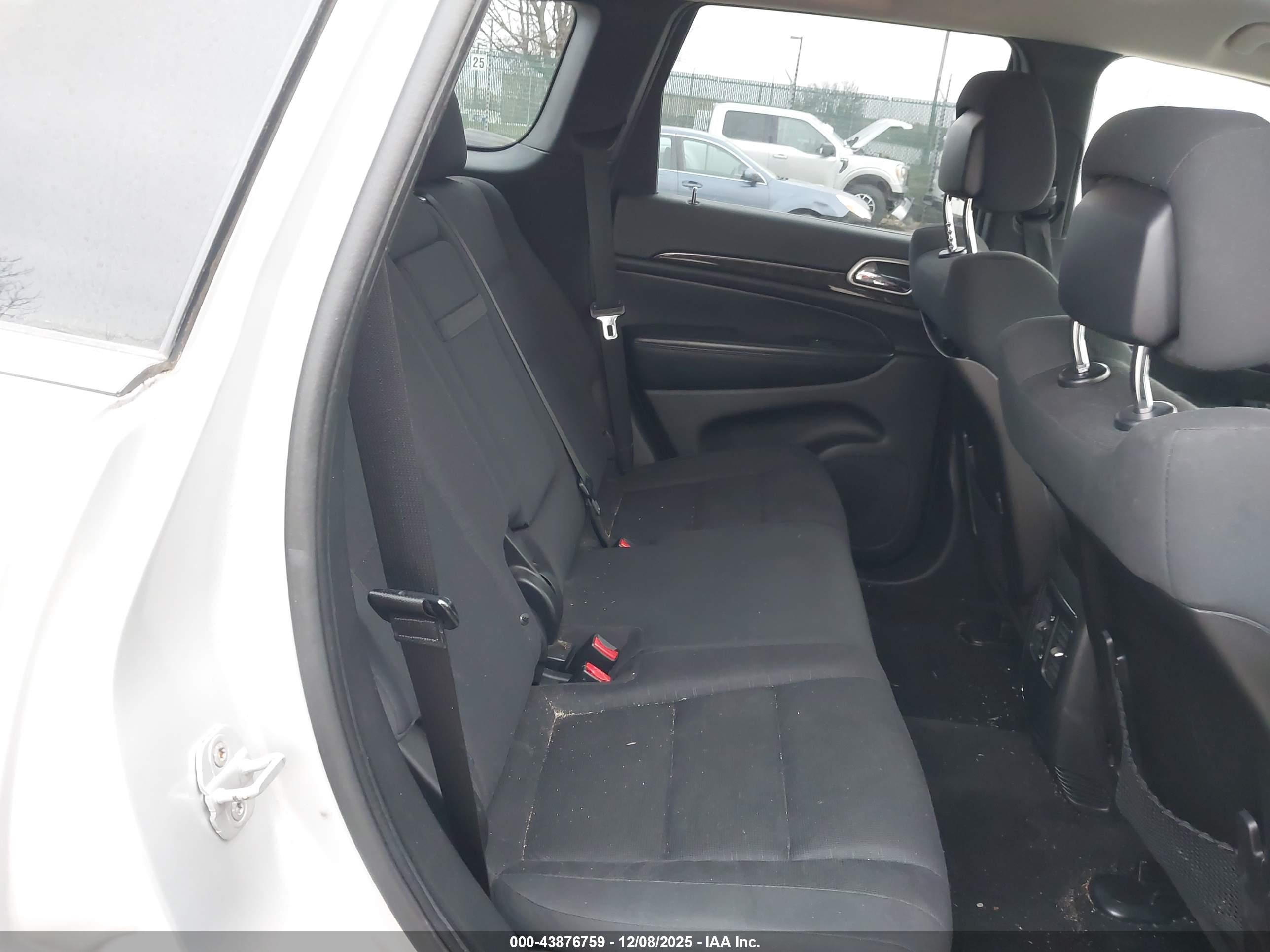 JEEP GRAND image 8