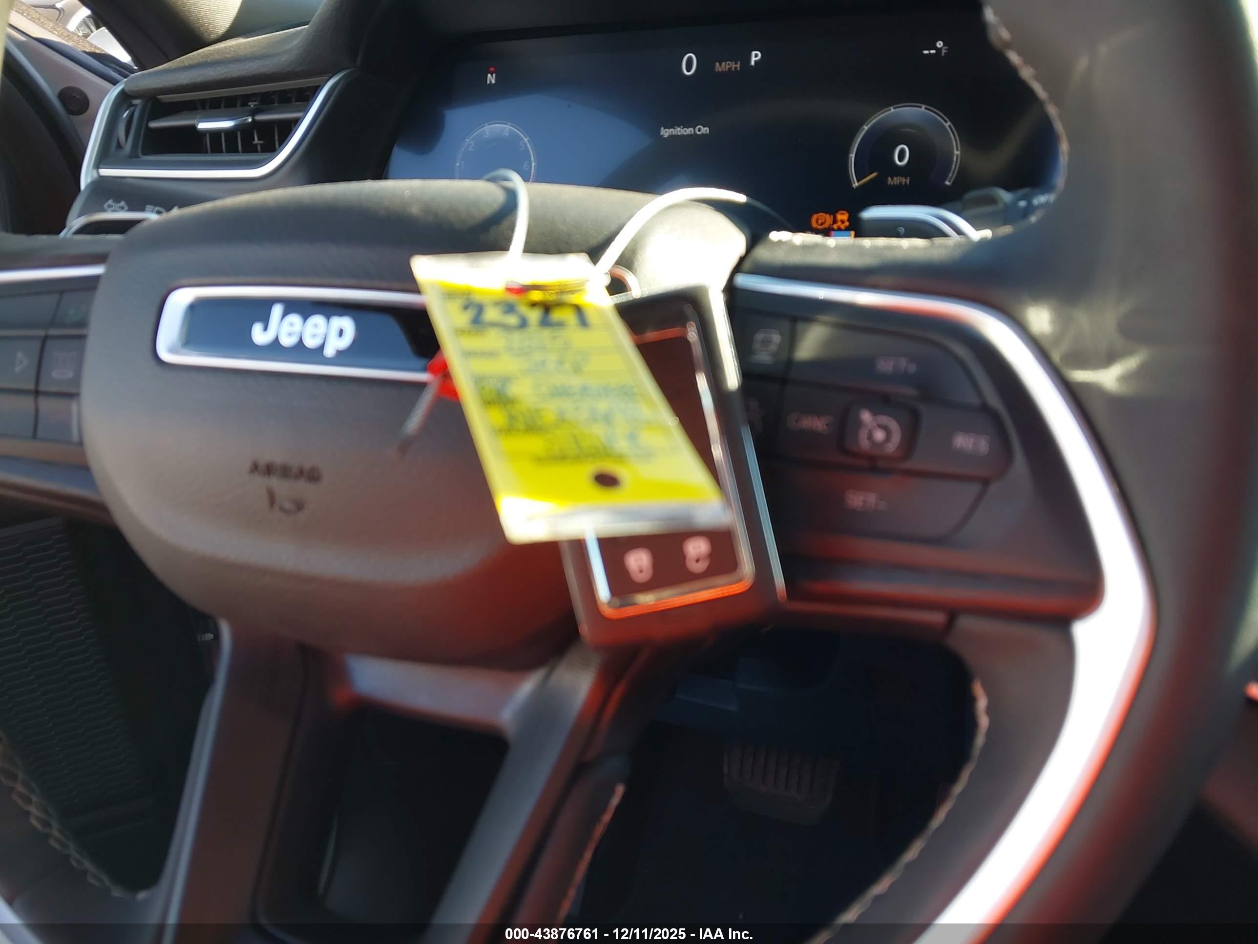 JEEP GRAND image 11