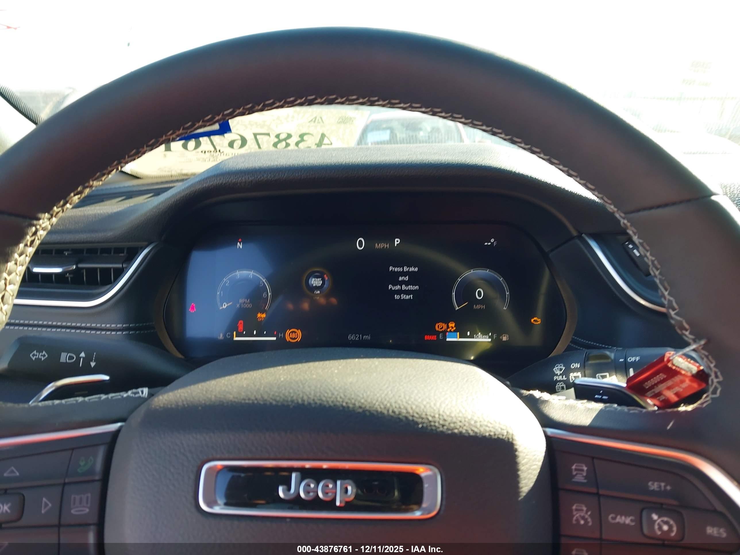 JEEP GRAND image 7