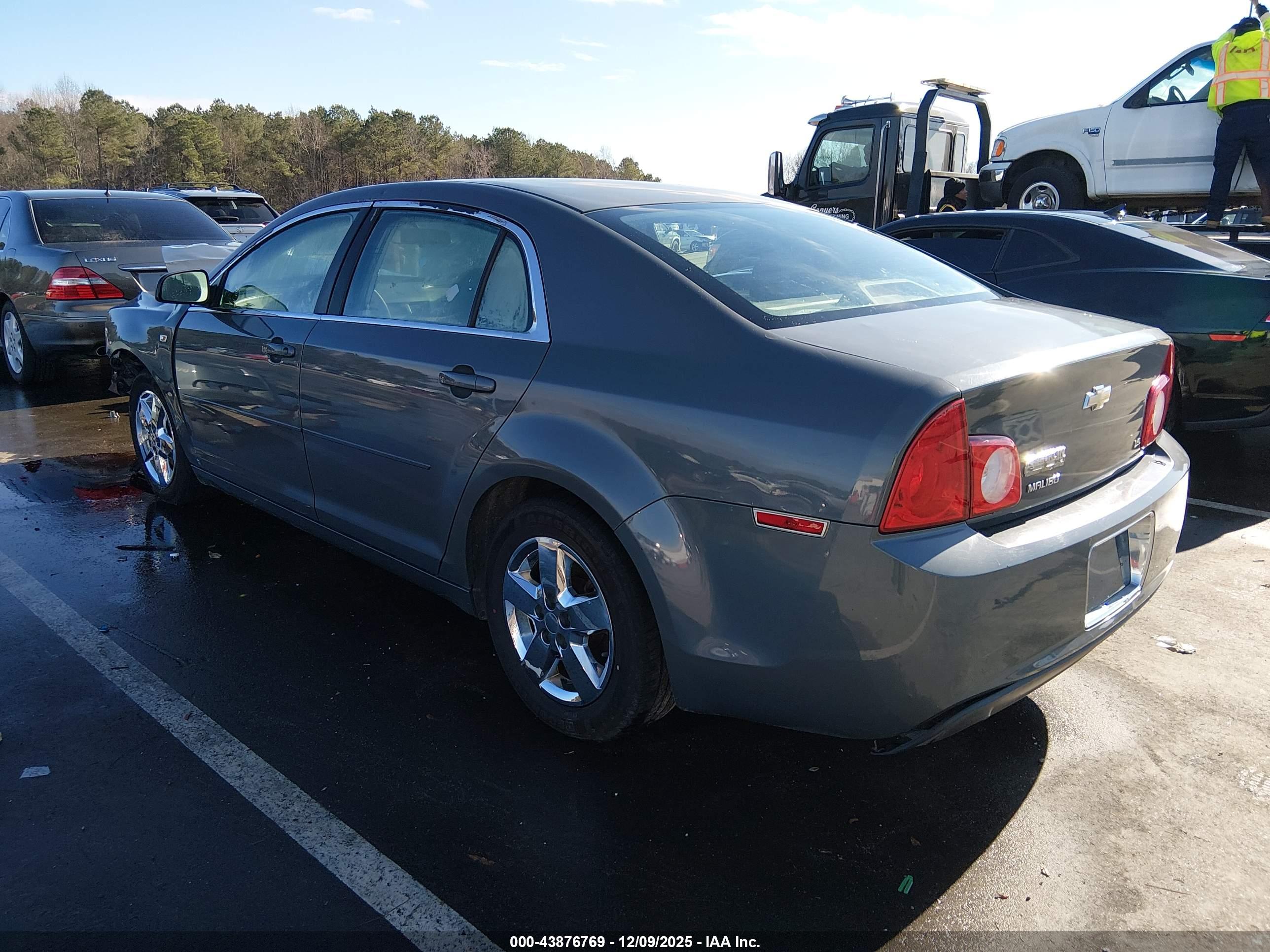CHEVROLET MALIBU image 3