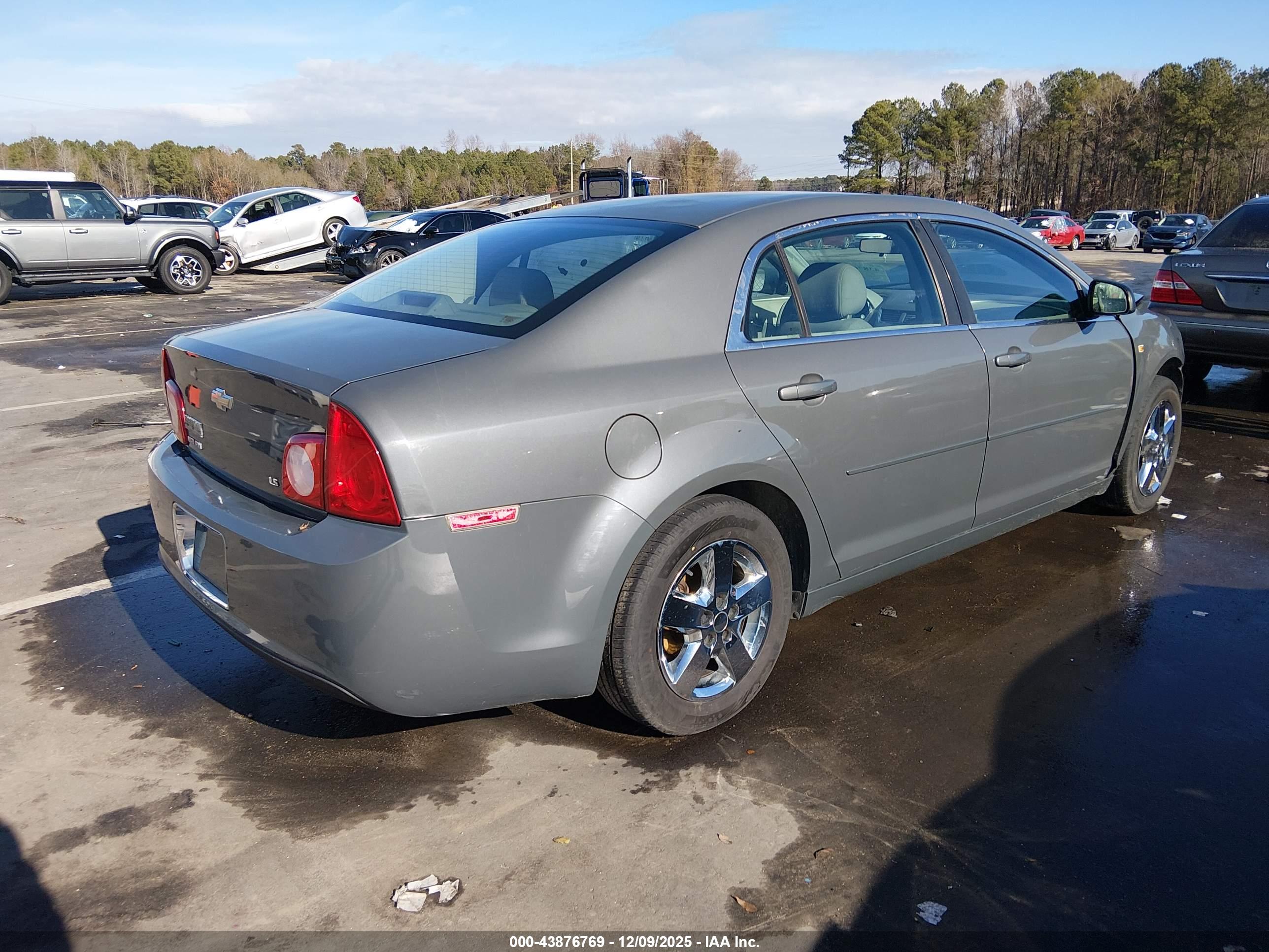 CHEVROLET MALIBU image 4