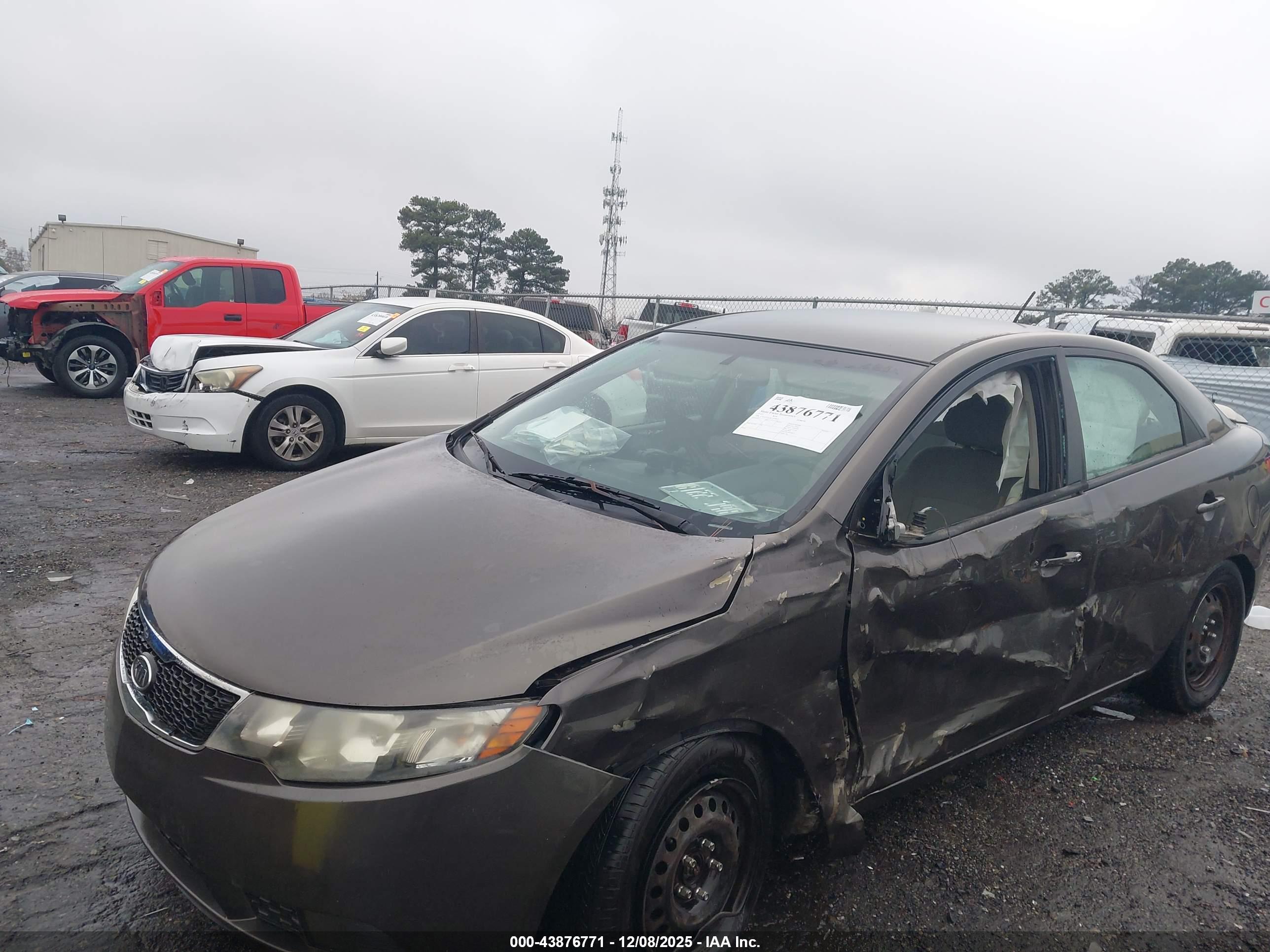 KIA FORTE image 6