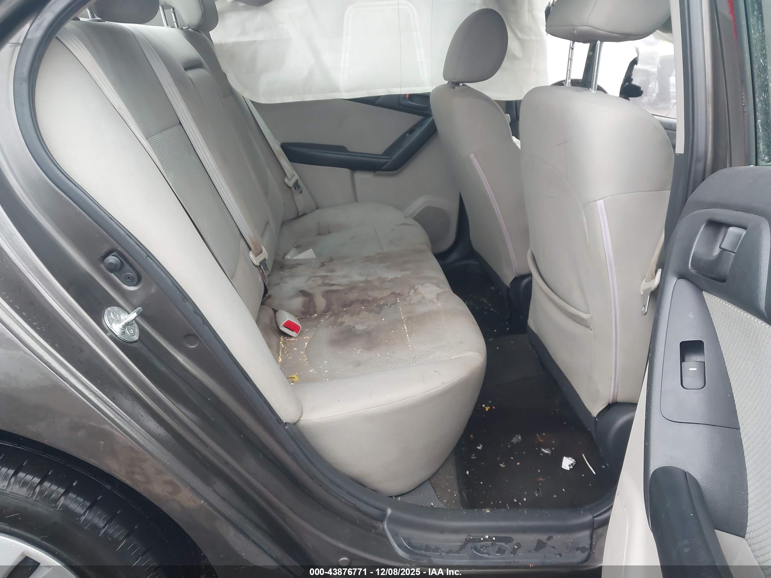 KIA FORTE image 8