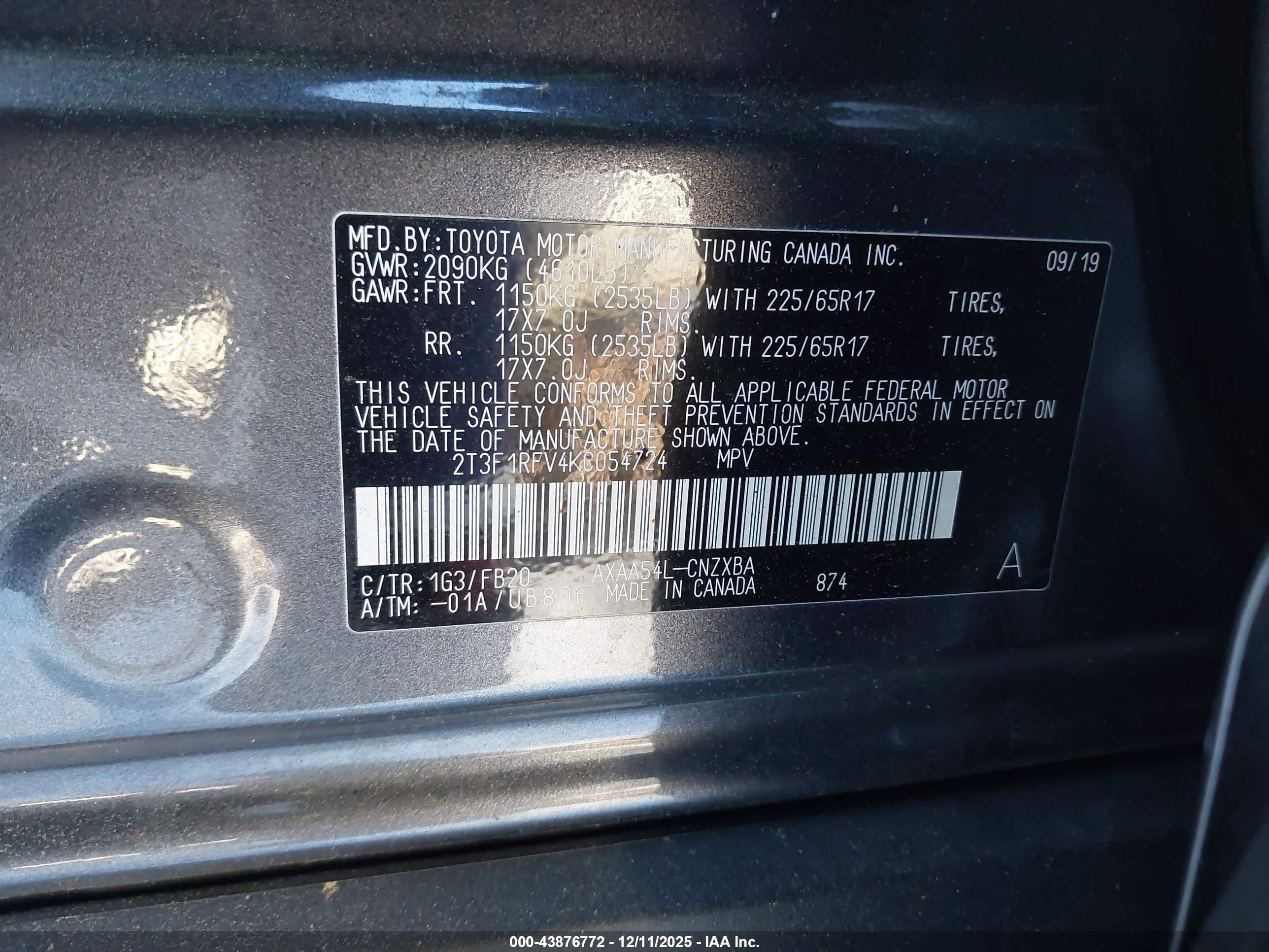 TOYOTA RAV4 image 9