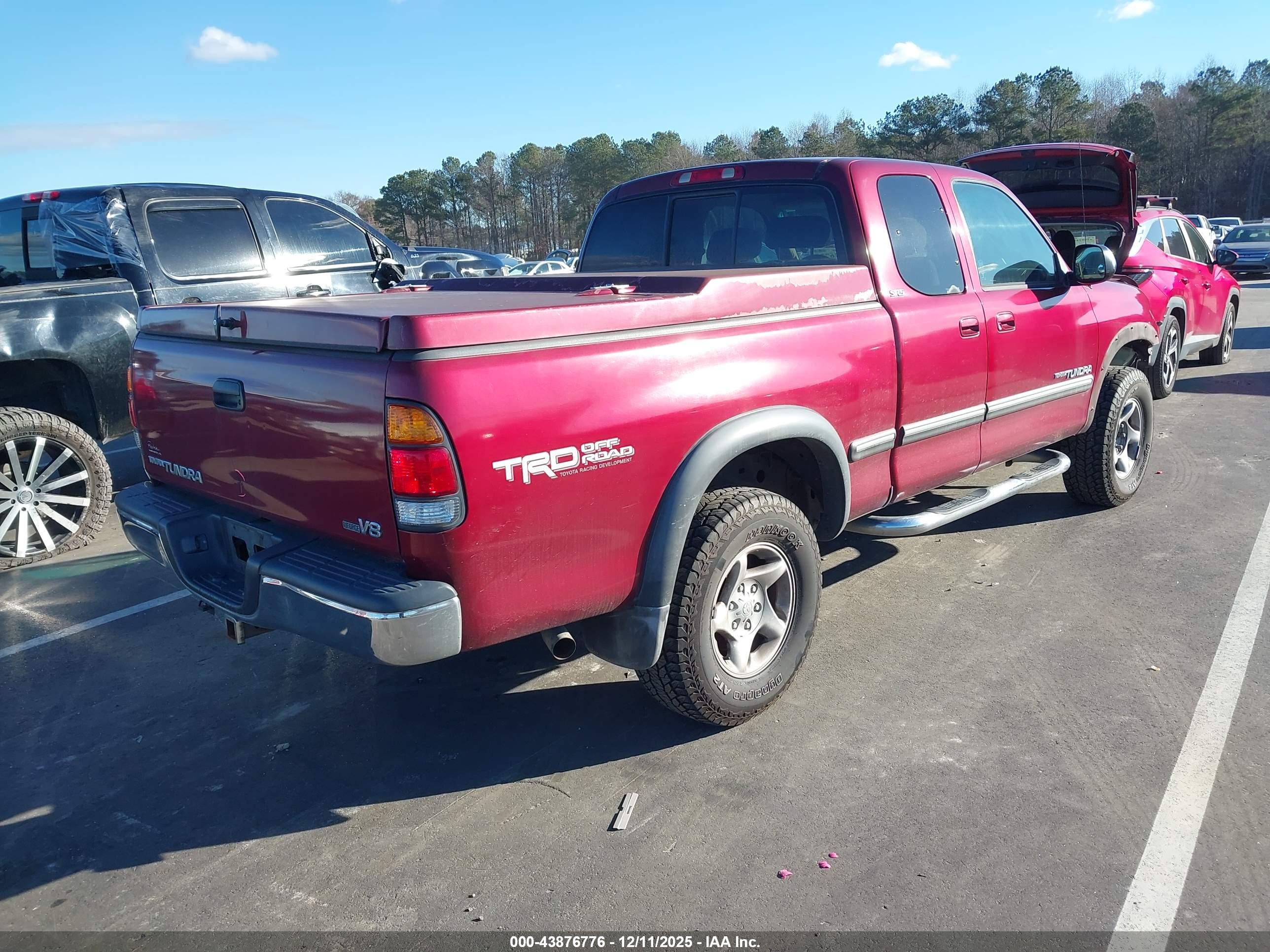 TOYOTA TUNDRA image 4
