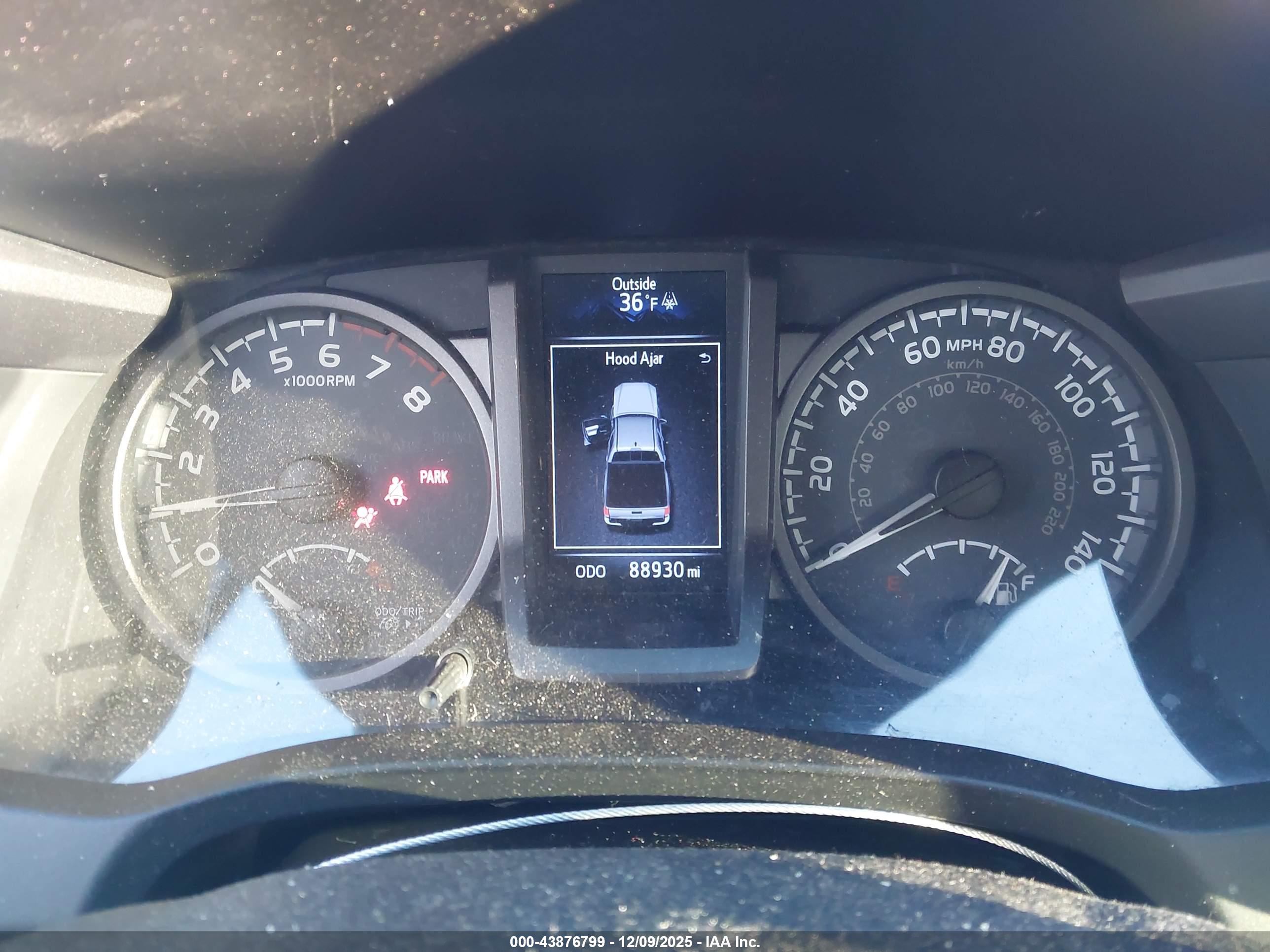 TOYOTA TACOMA image 7