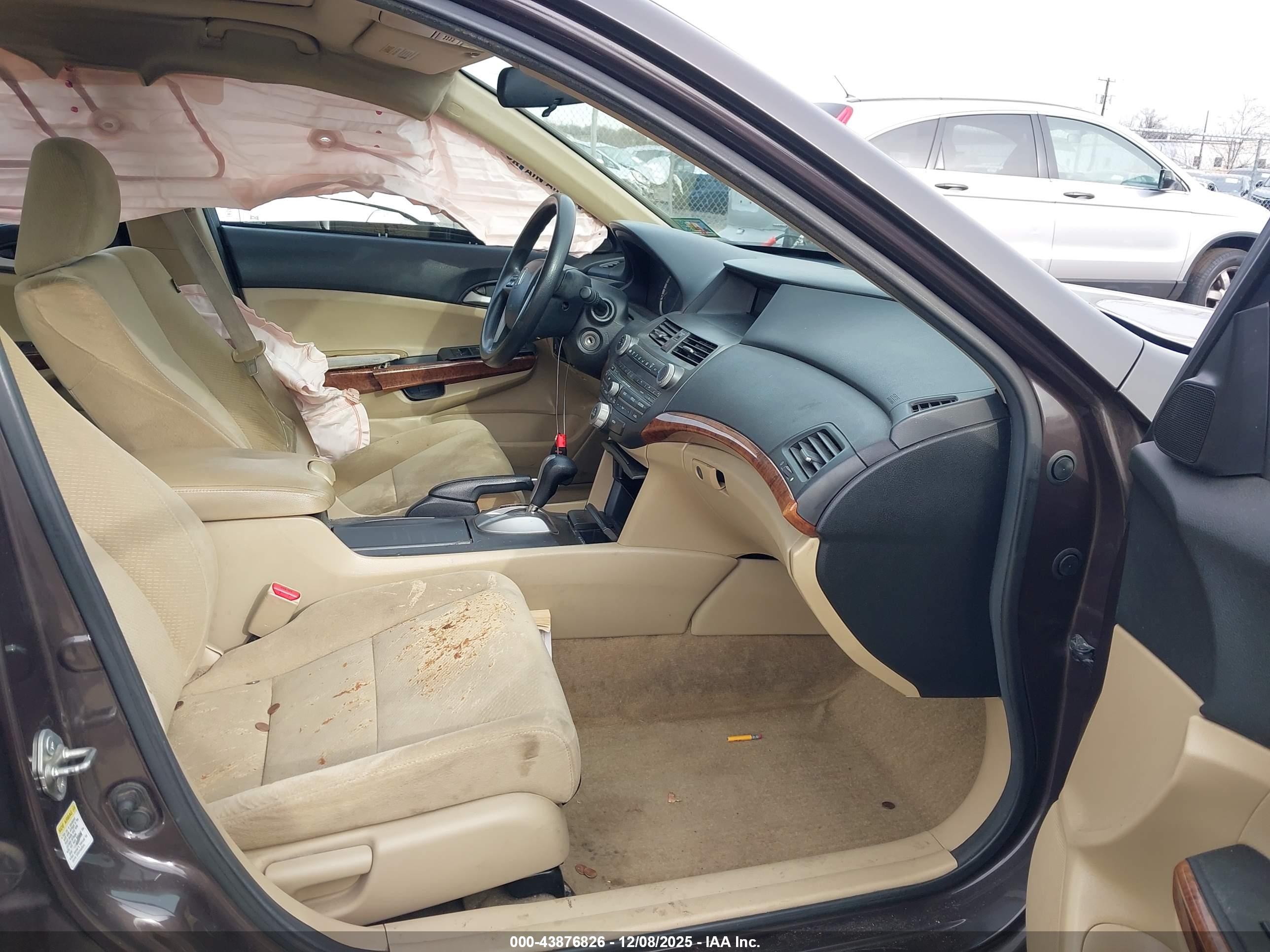 HONDA ACCORD image 5