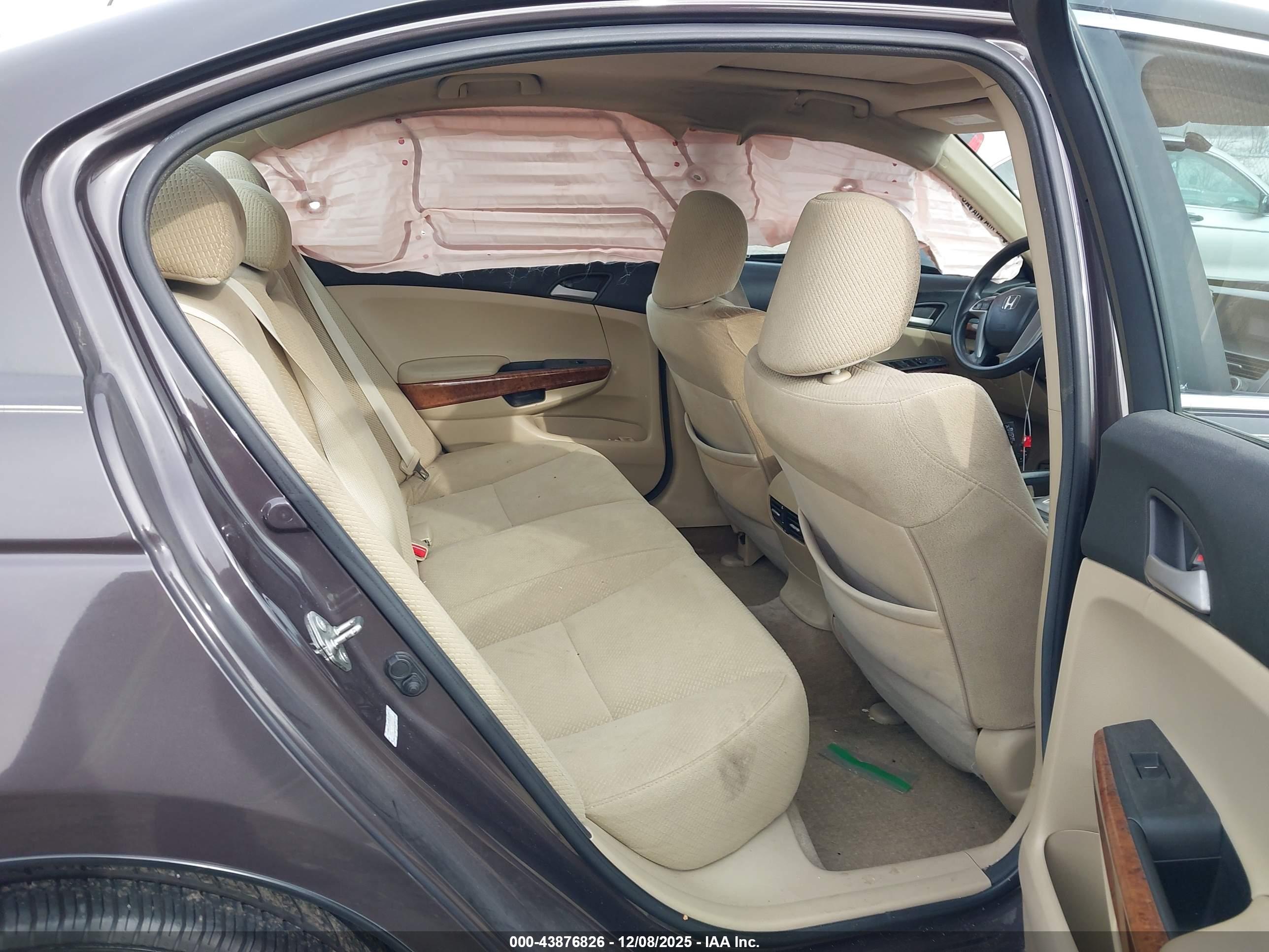 HONDA ACCORD image 8