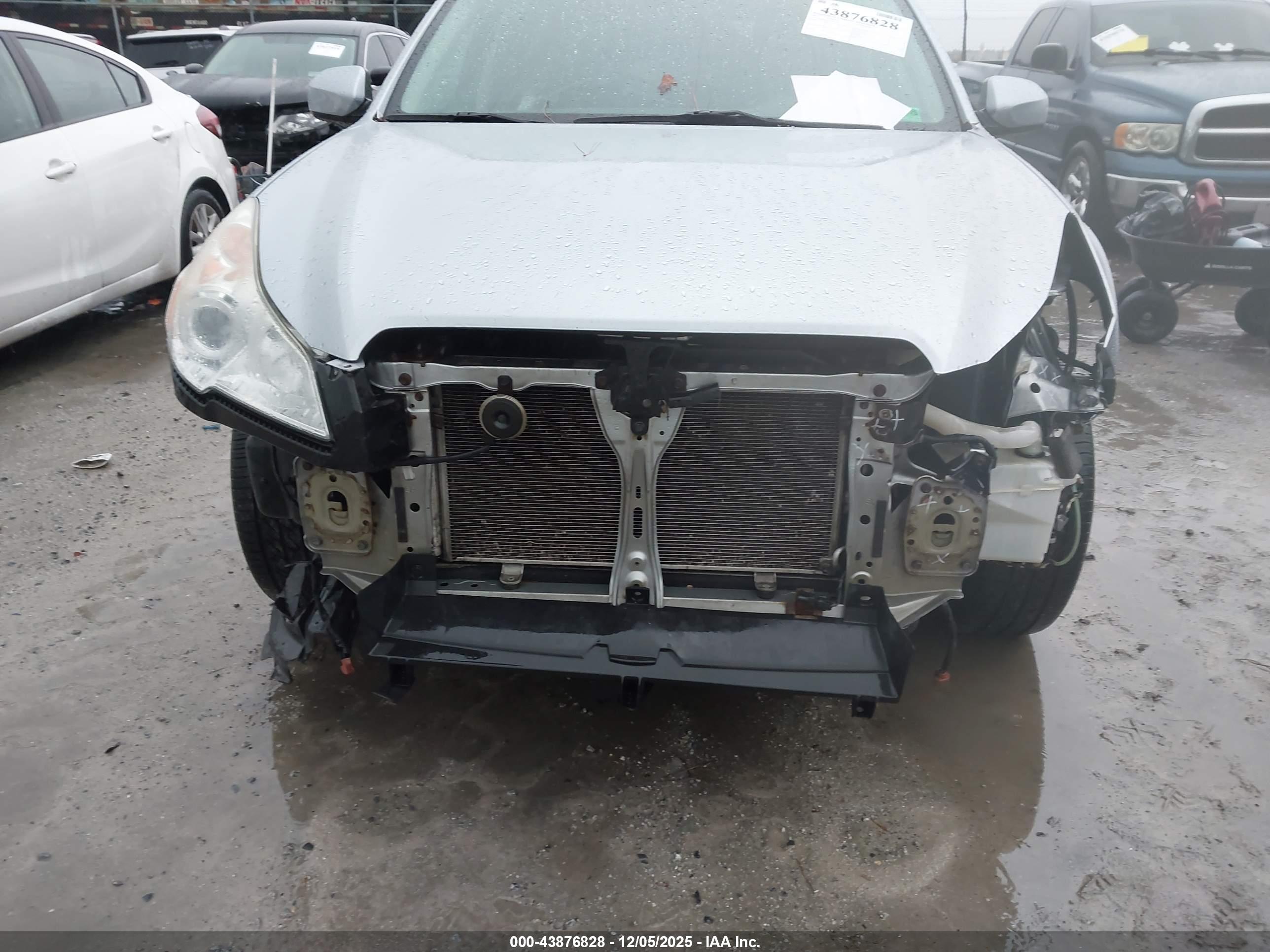 SUBARU OUTBACK image 6