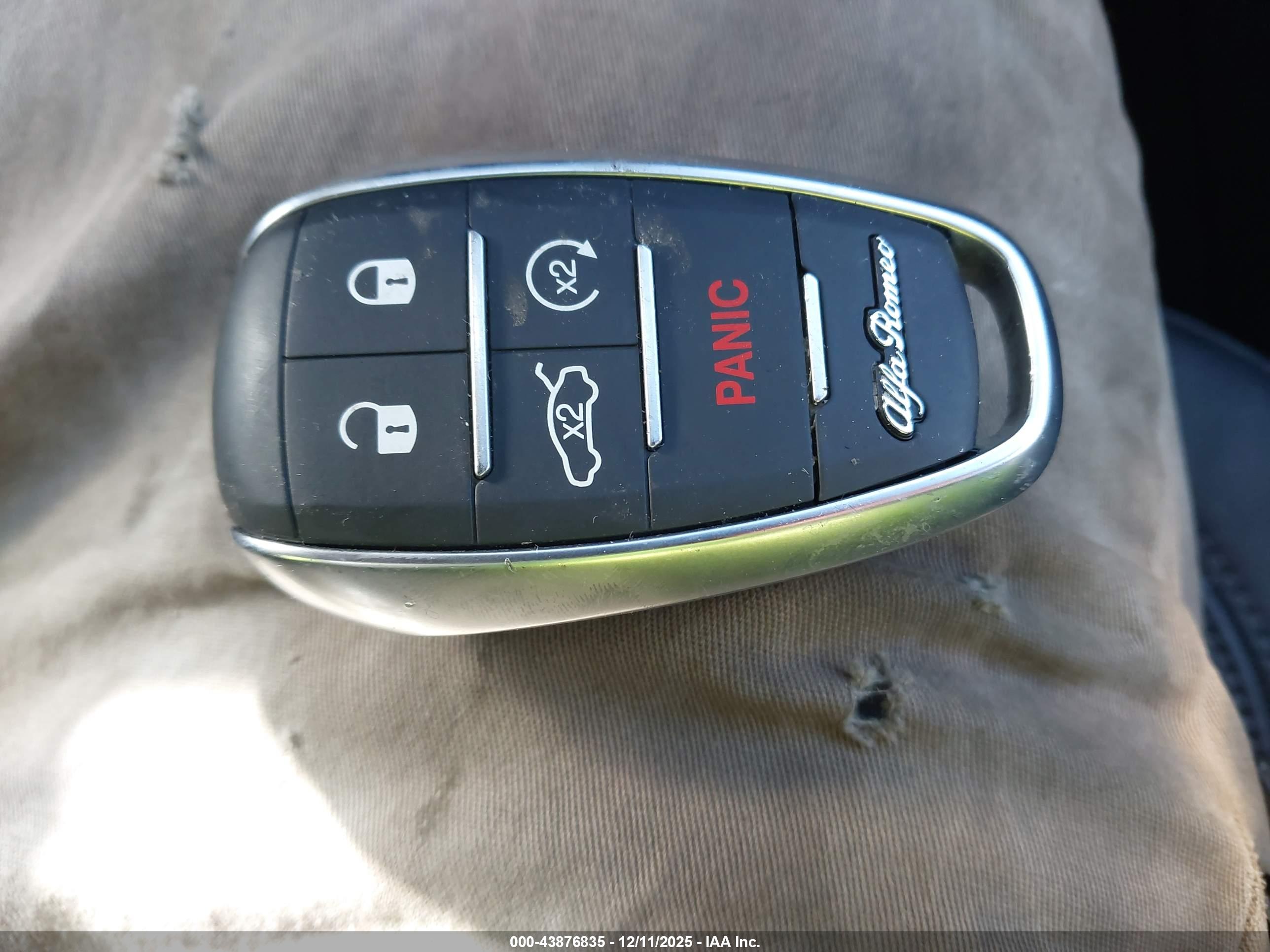 ALFA ROMEO image 11