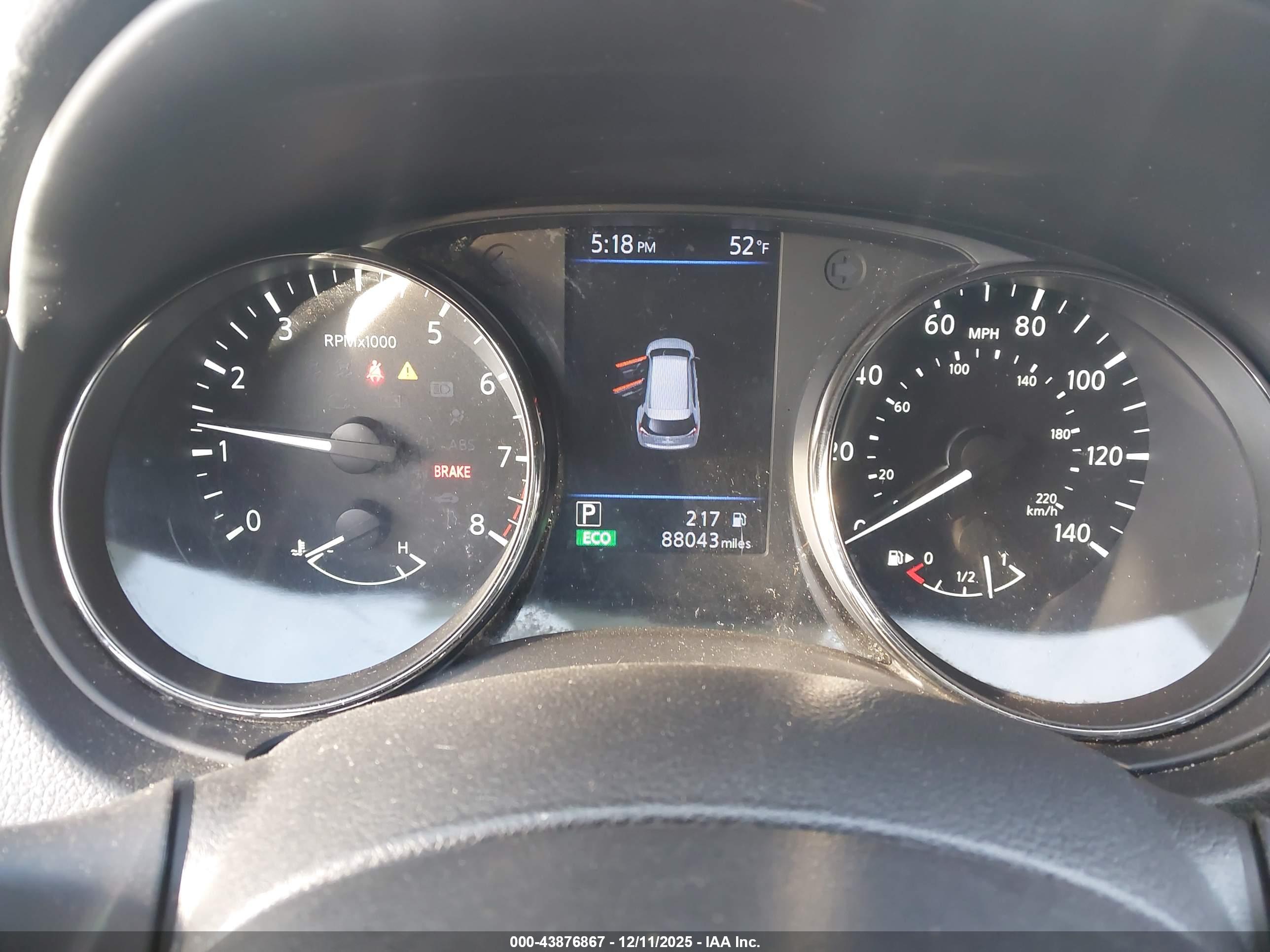 NISSAN ROGUE image 7