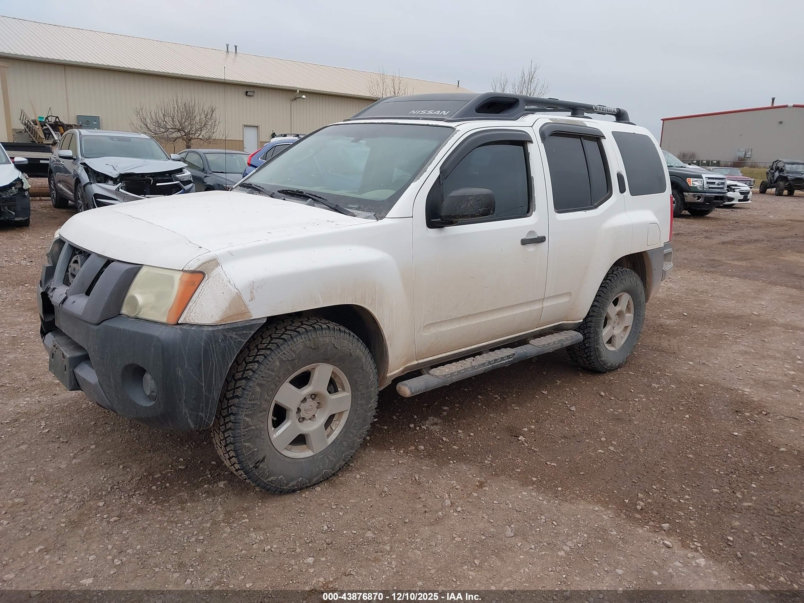 NISSAN XTERRA image 2
