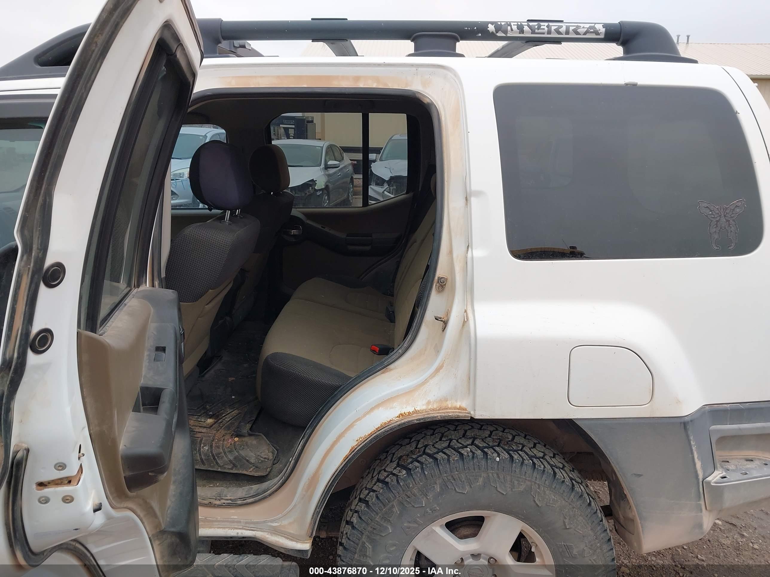 NISSAN XTERRA image 8