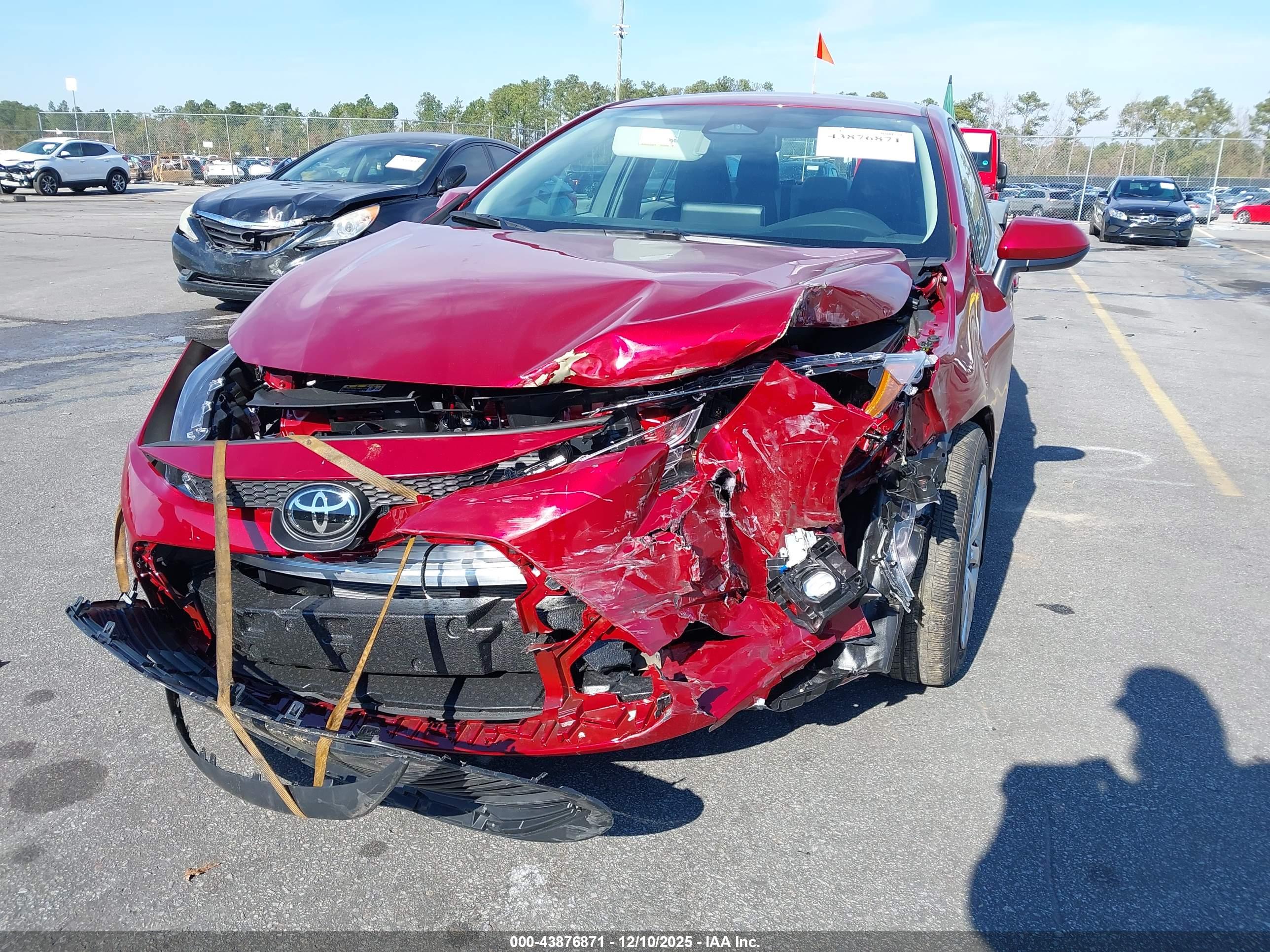 TOYOTA COROLLA image 6