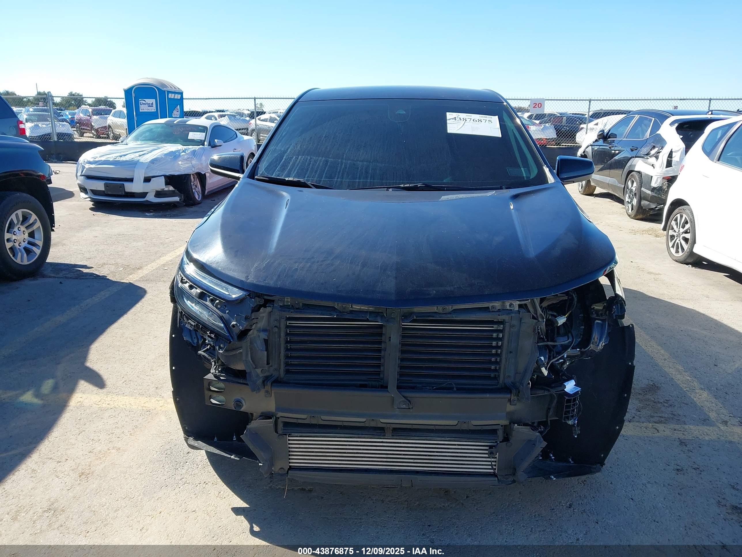 CHEVROLET EQUINOX image 6