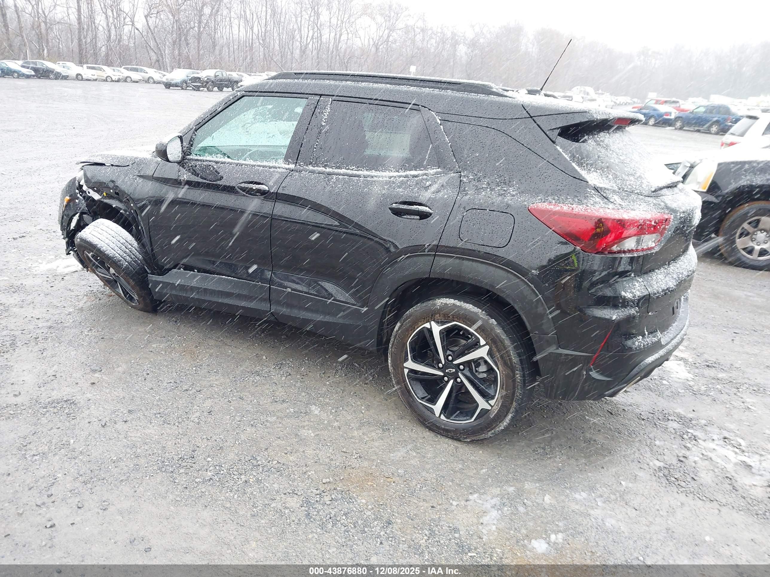 CHEVROLET TRAILBLAZER image 3