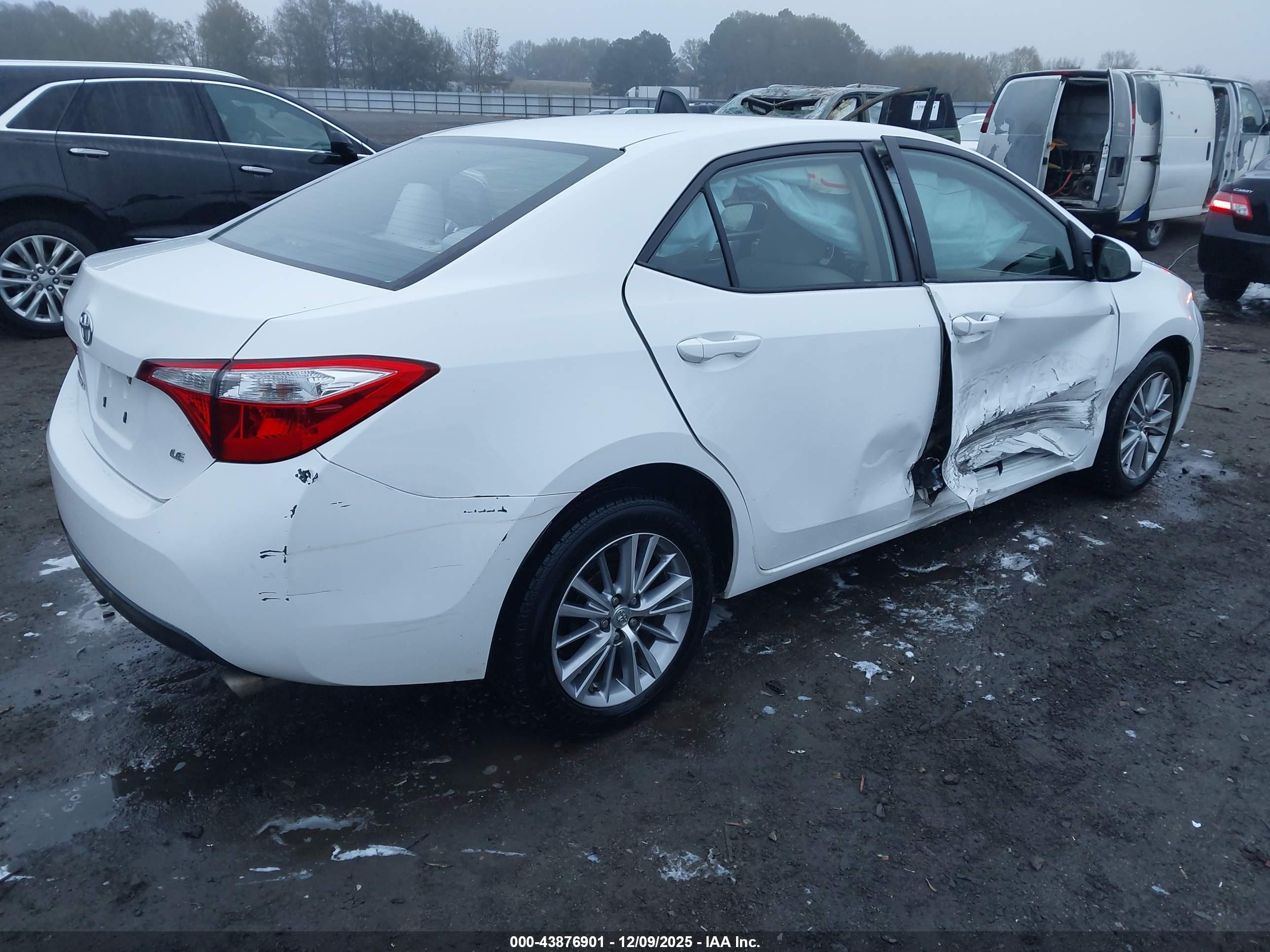 TOYOTA COROLLA image 4