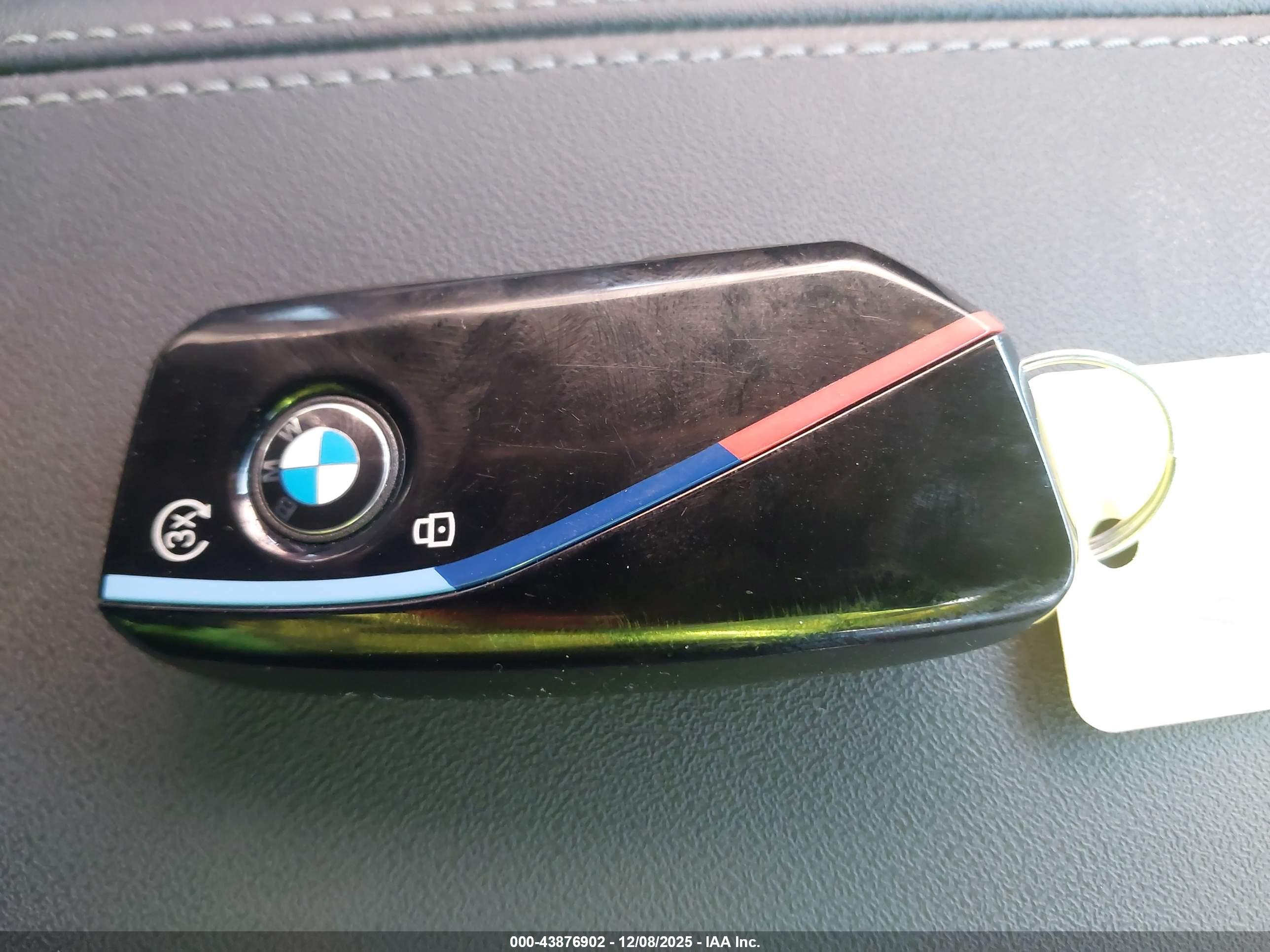 BMW X1 image 11