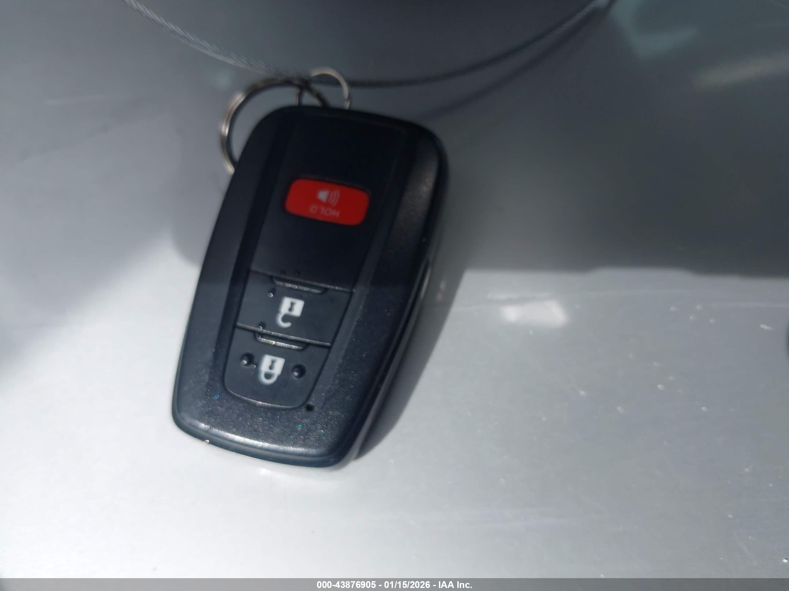 TOYOTA 4RUNNER image 11