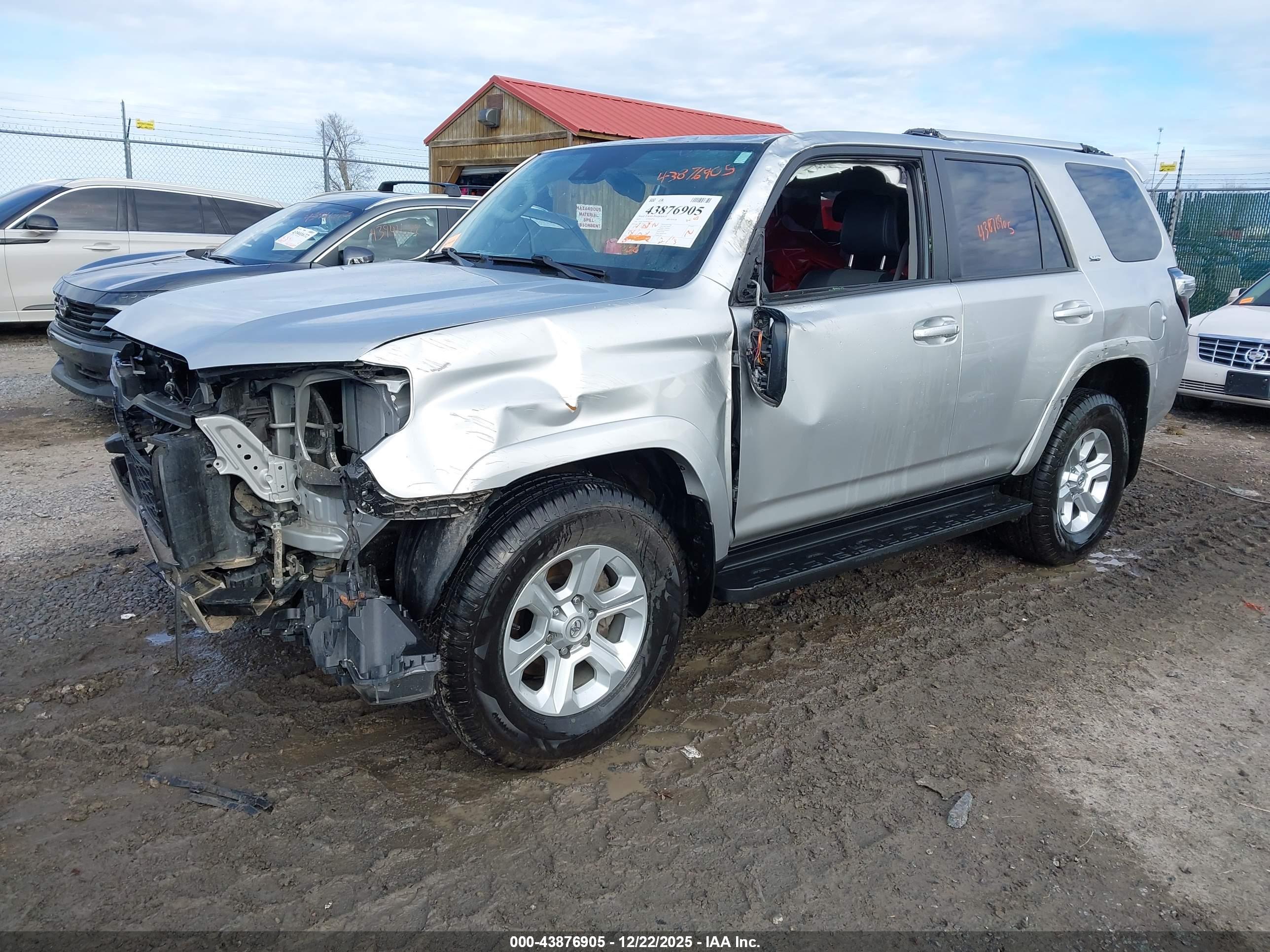 TOYOTA 4RUNNER image 2