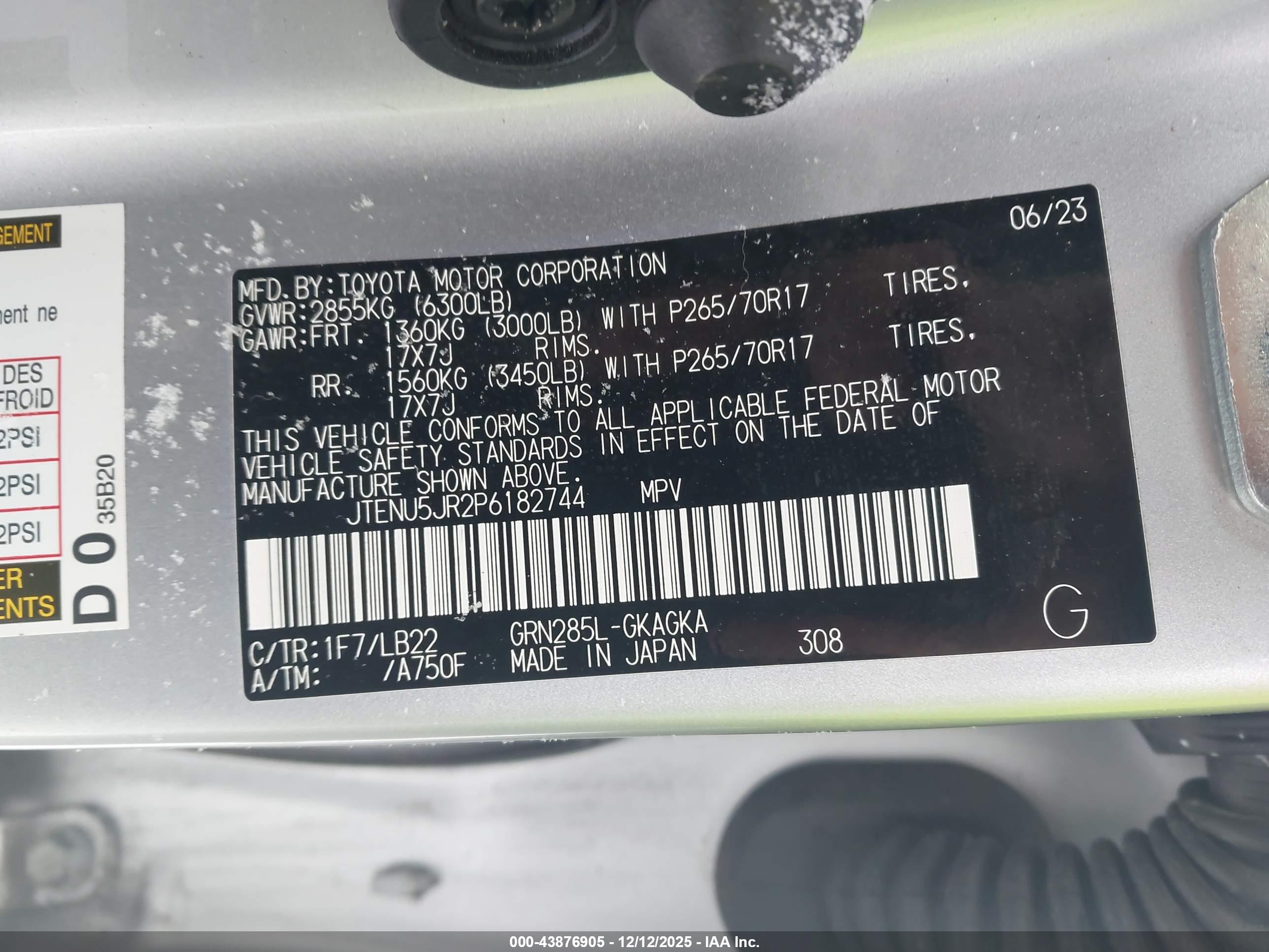 TOYOTA 4RUNNER image 9